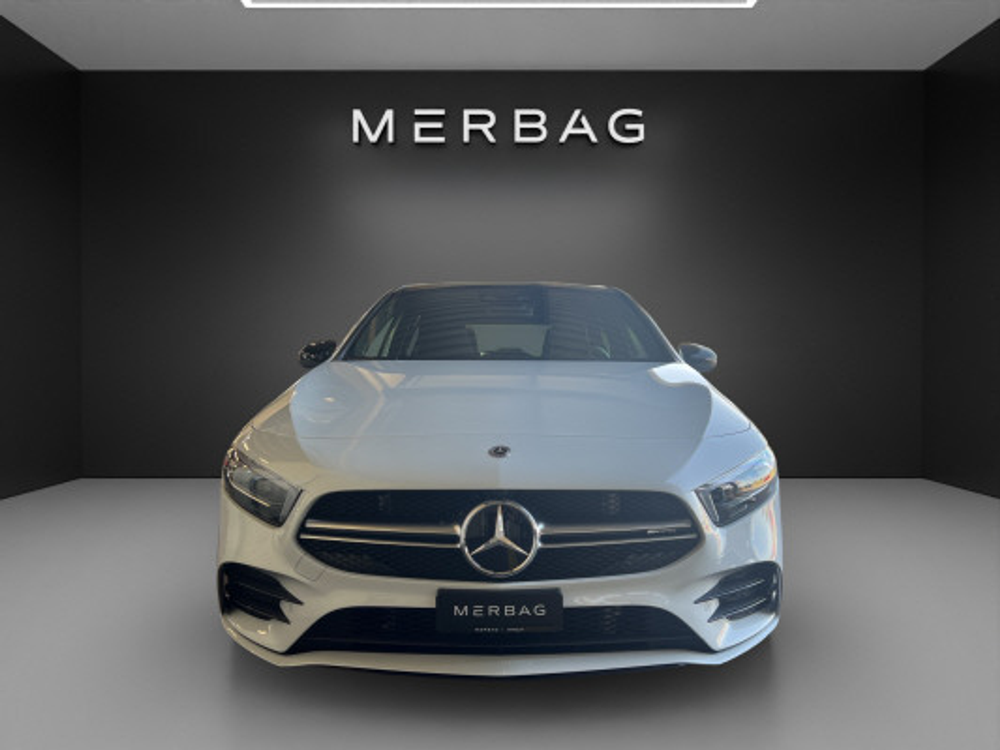 listing desktop thumbnail image 3