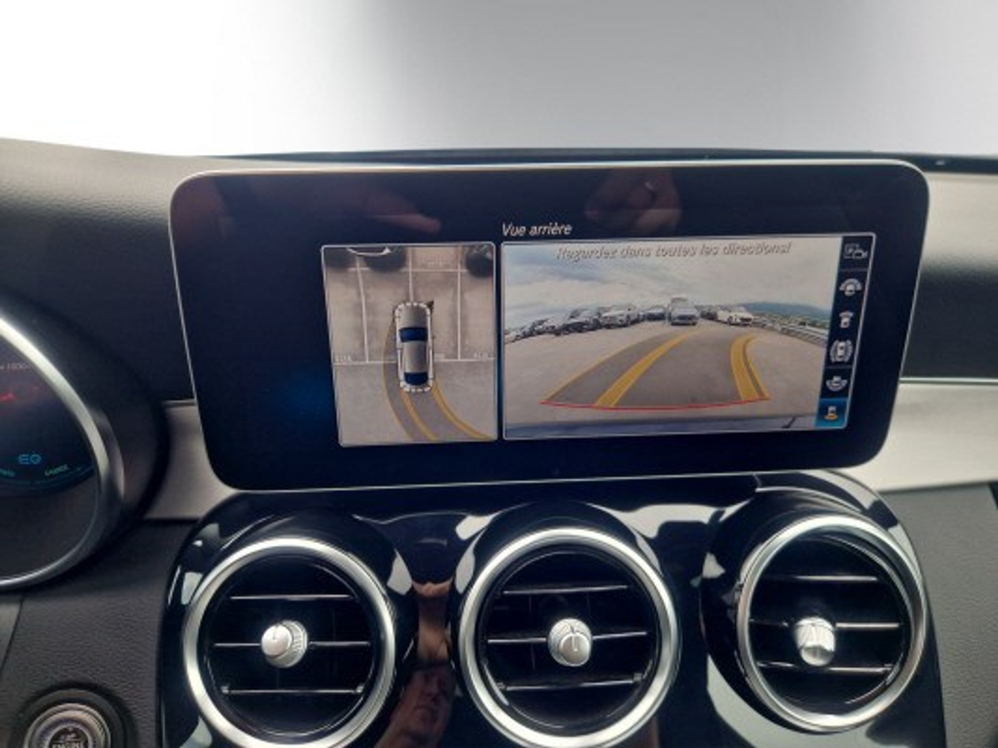 listing desktop thumbnail image 11