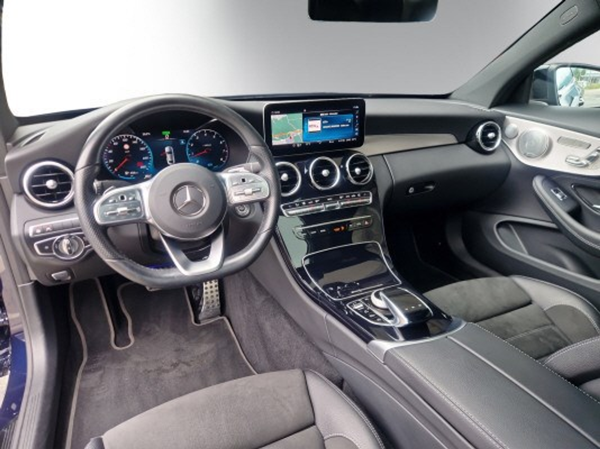 listing desktop thumbnail image 8