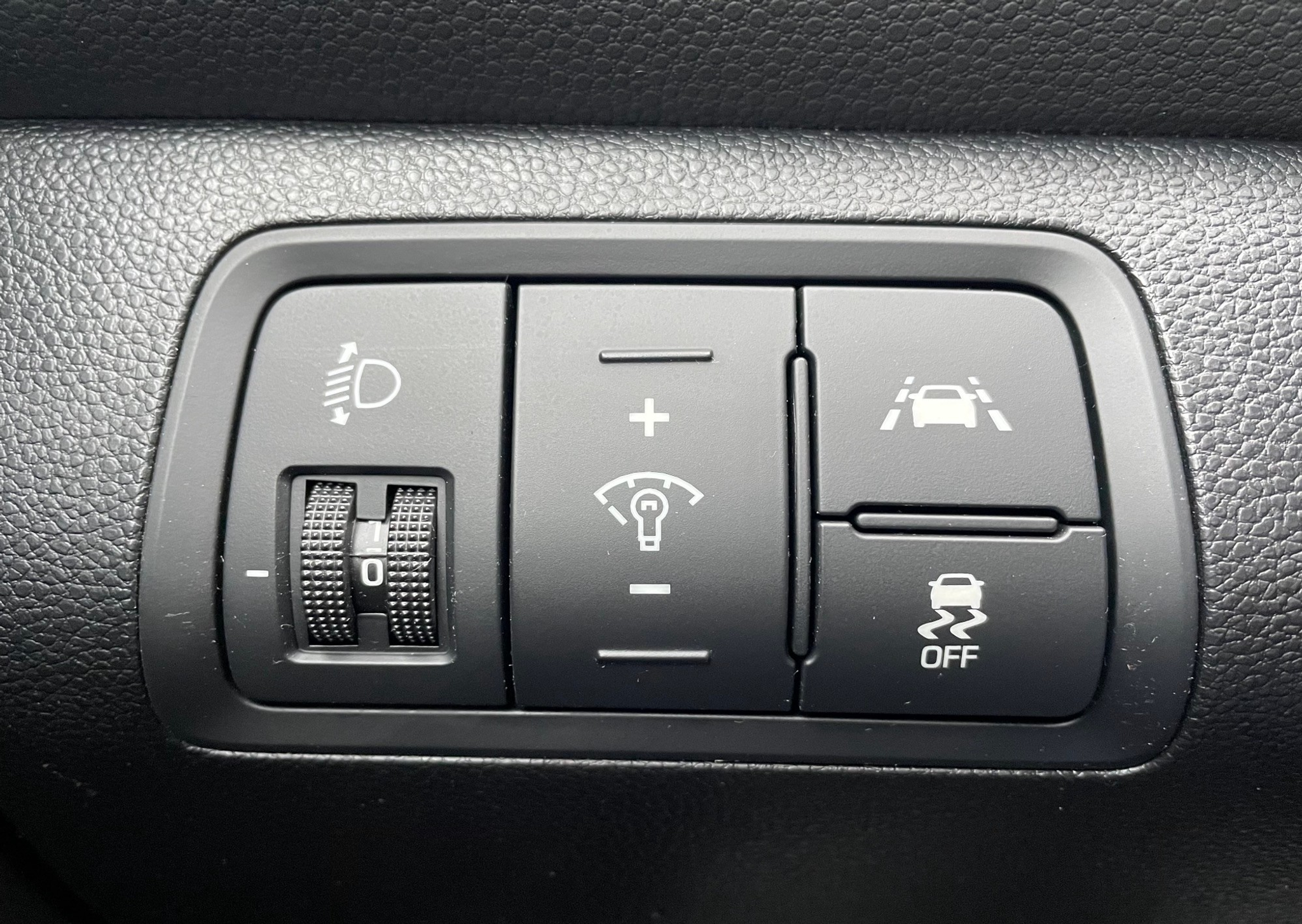 listing desktop thumbnail image 14