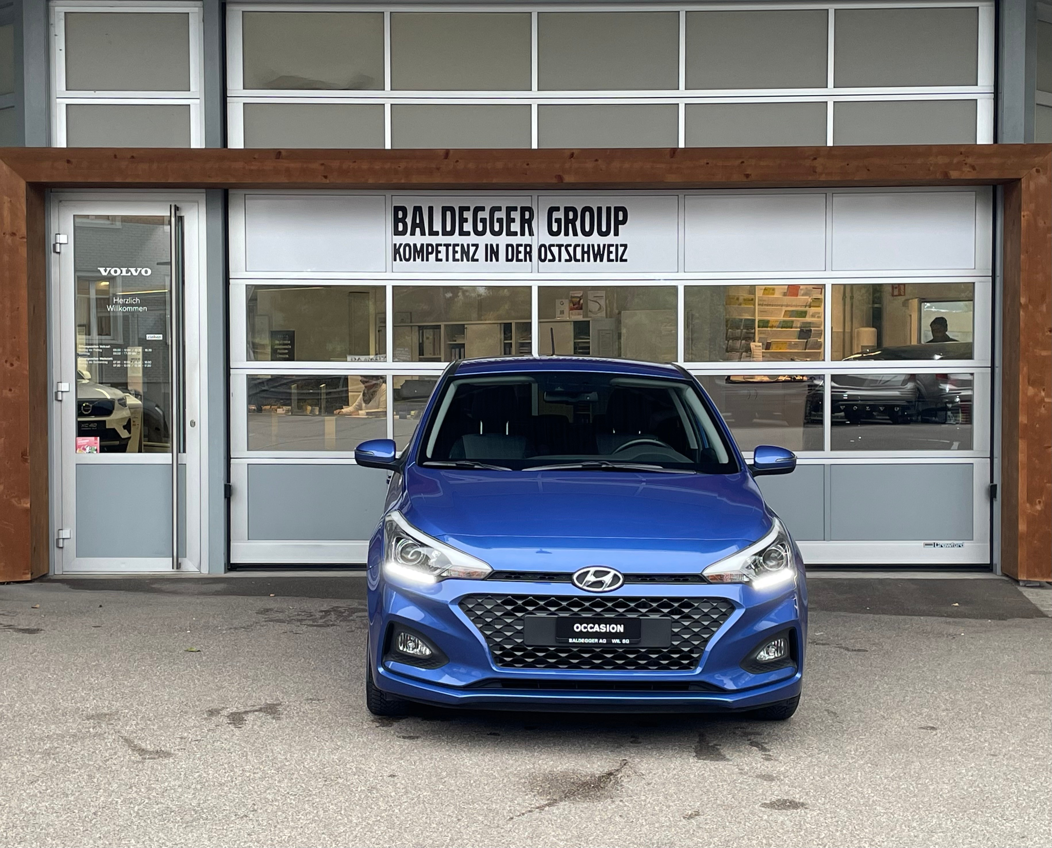 listing desktop thumbnail image 7