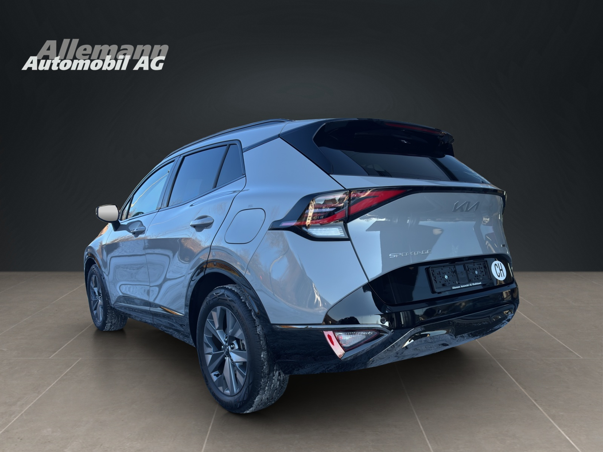 listing desktop thumbnail image 3