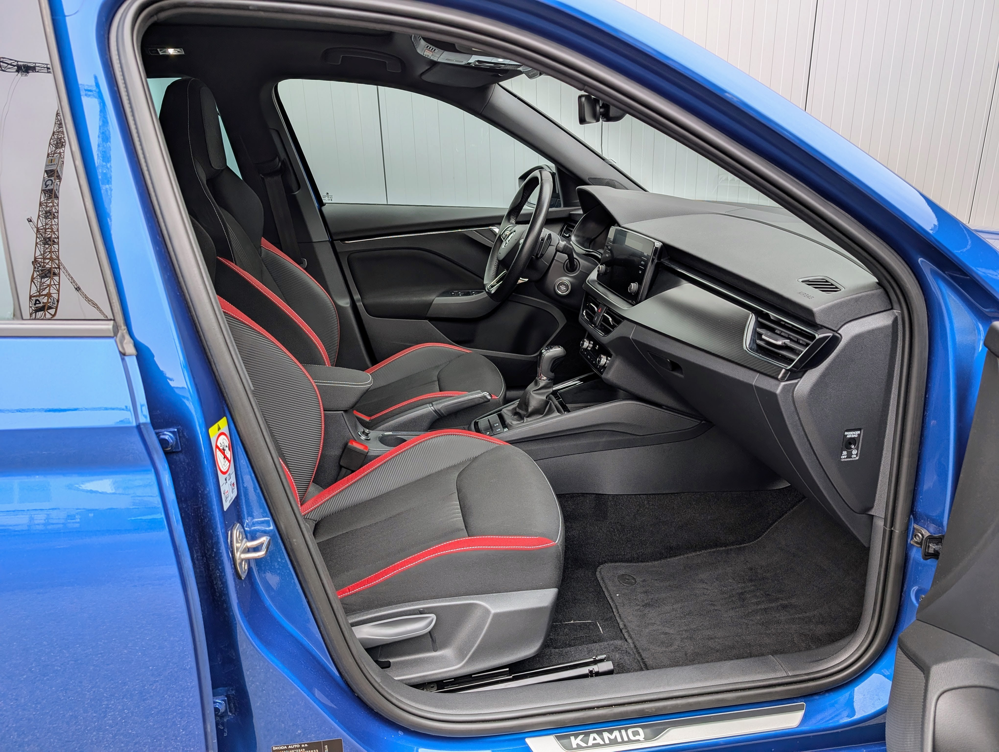 listing desktop thumbnail image 14