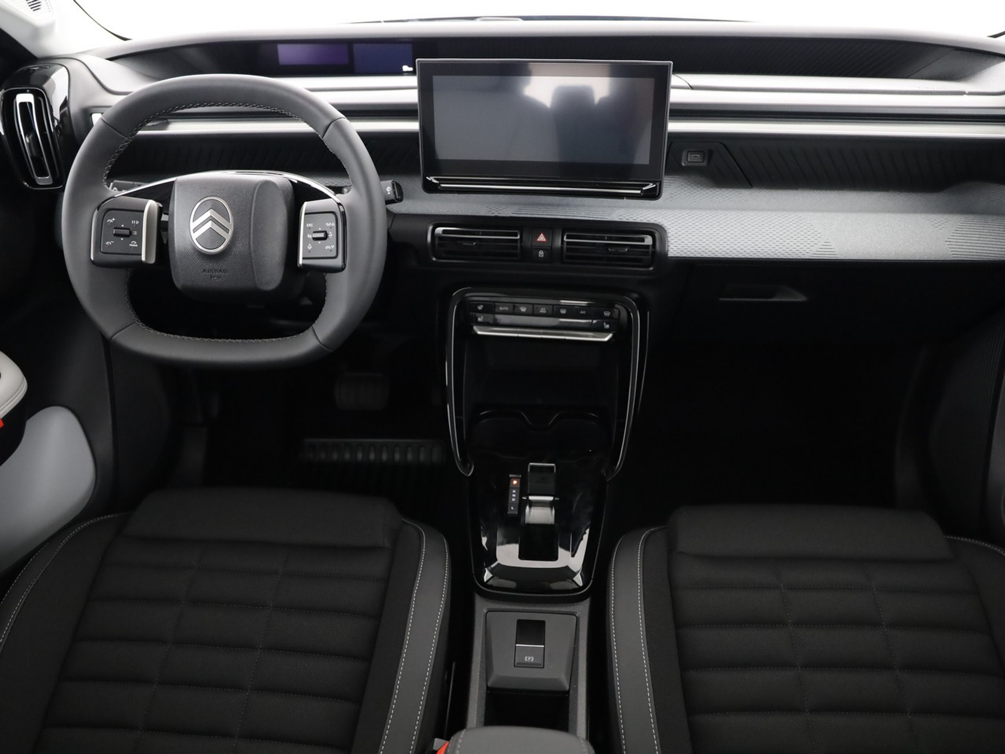 listing desktop thumbnail image 4