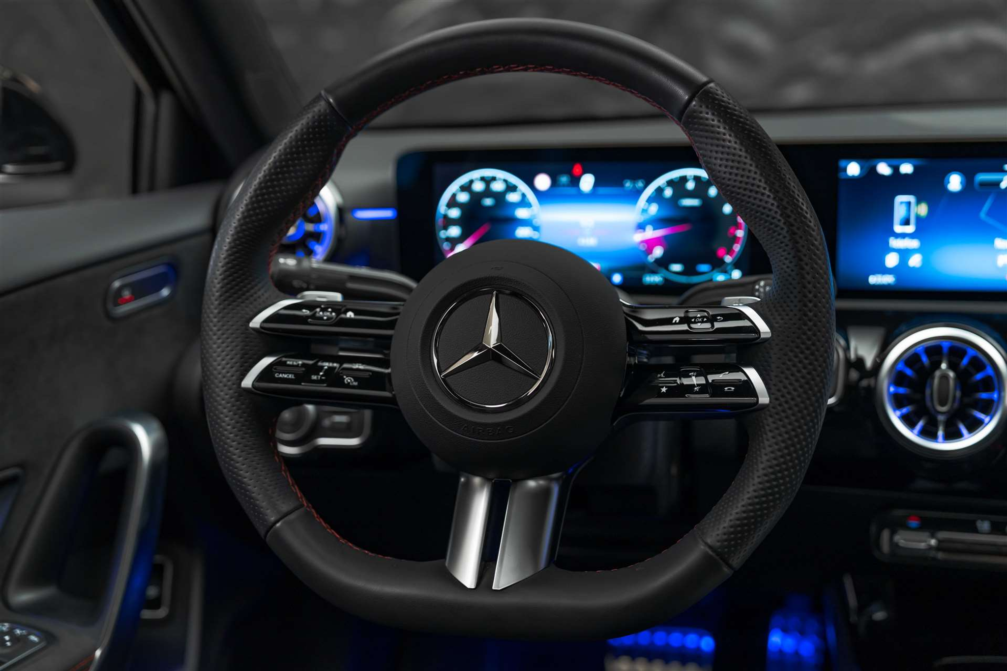 listing desktop thumbnail image 25