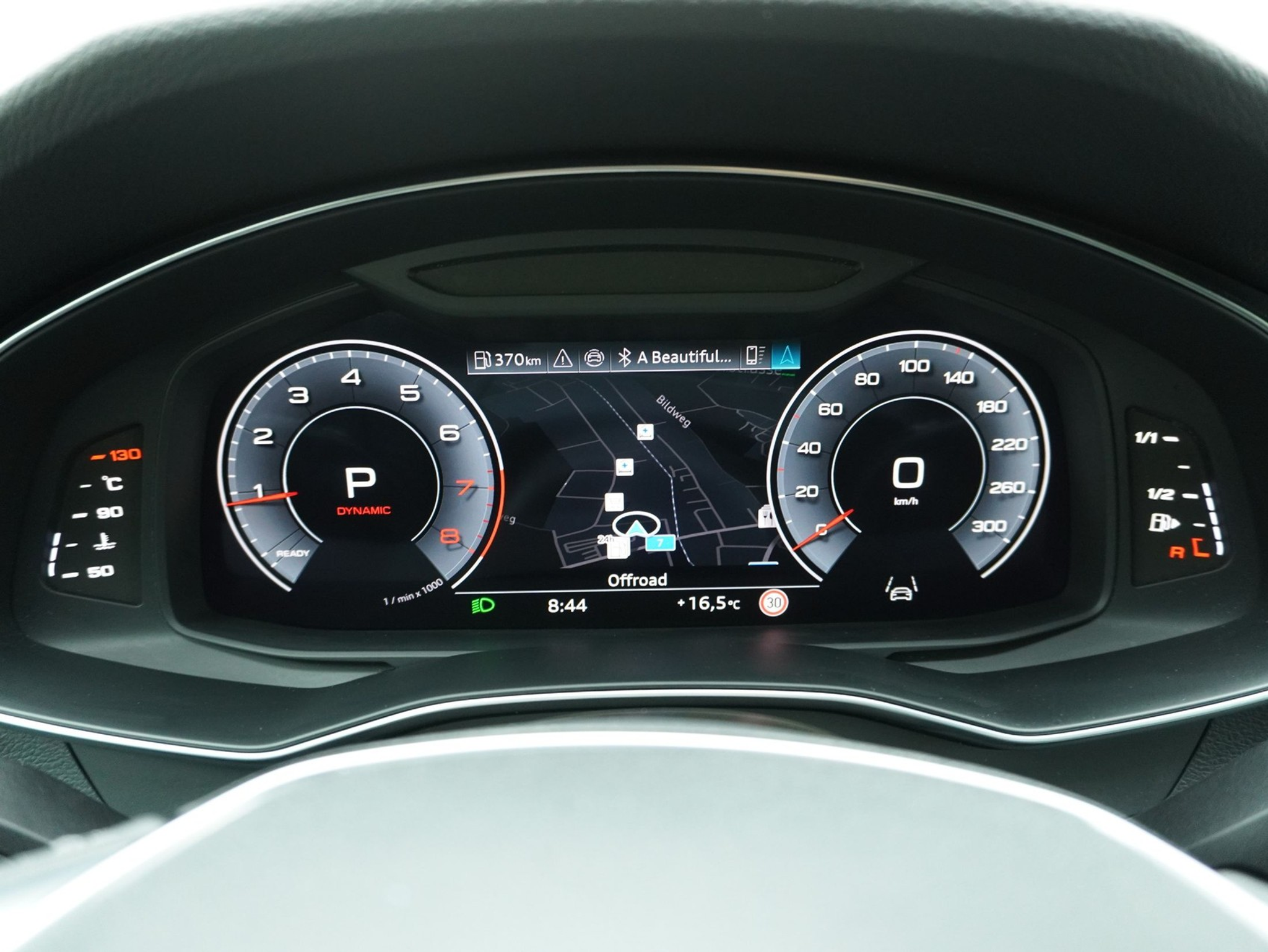 listing desktop thumbnail image 15