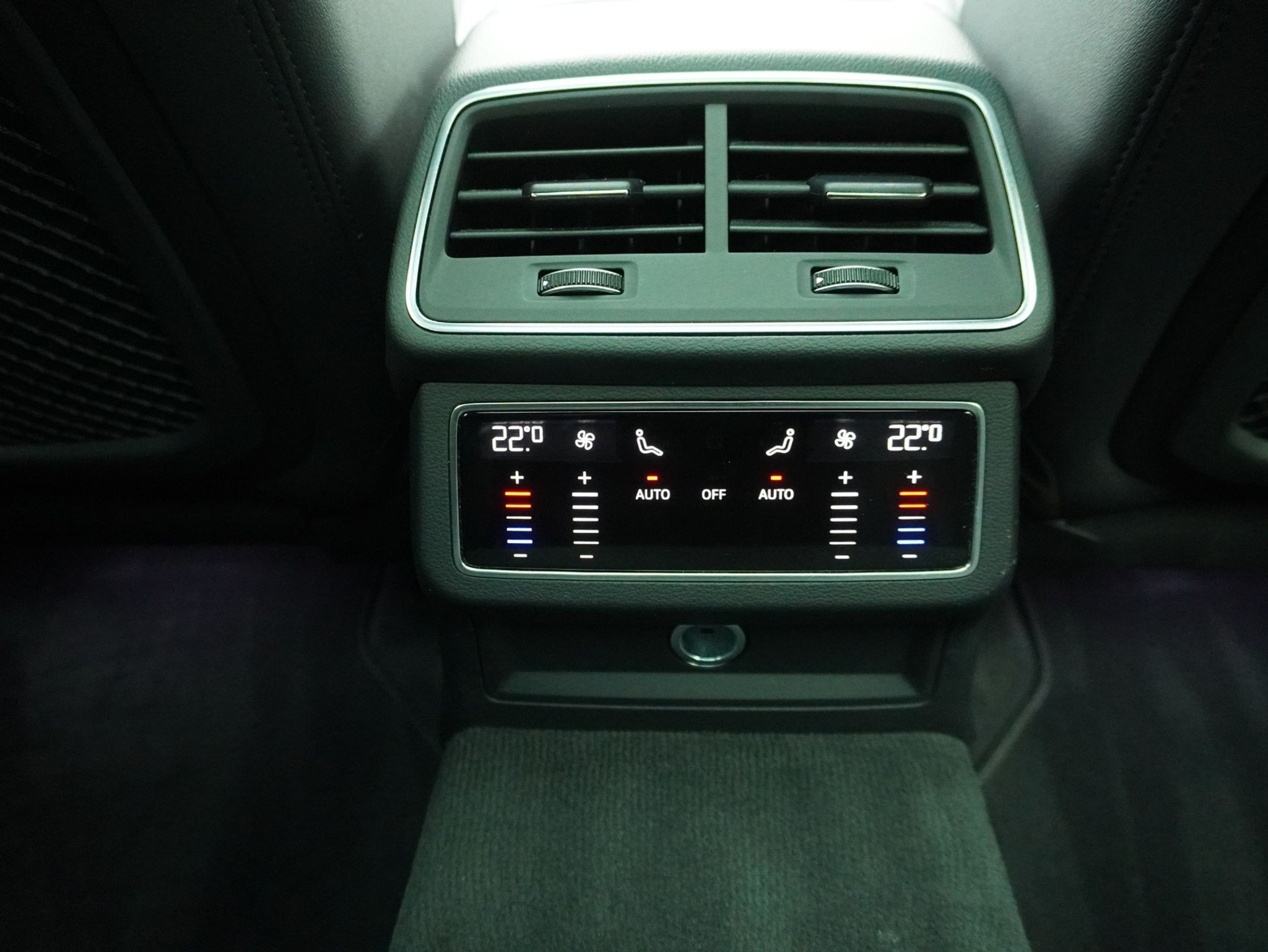 listing desktop thumbnail image 12