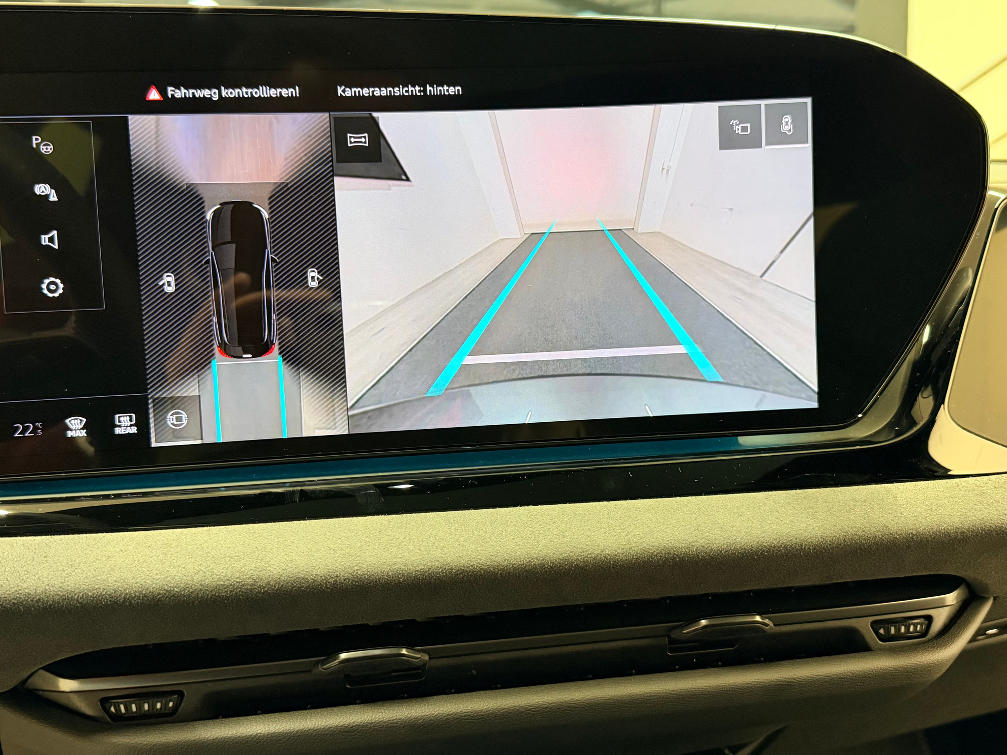 listing desktop thumbnail image 29