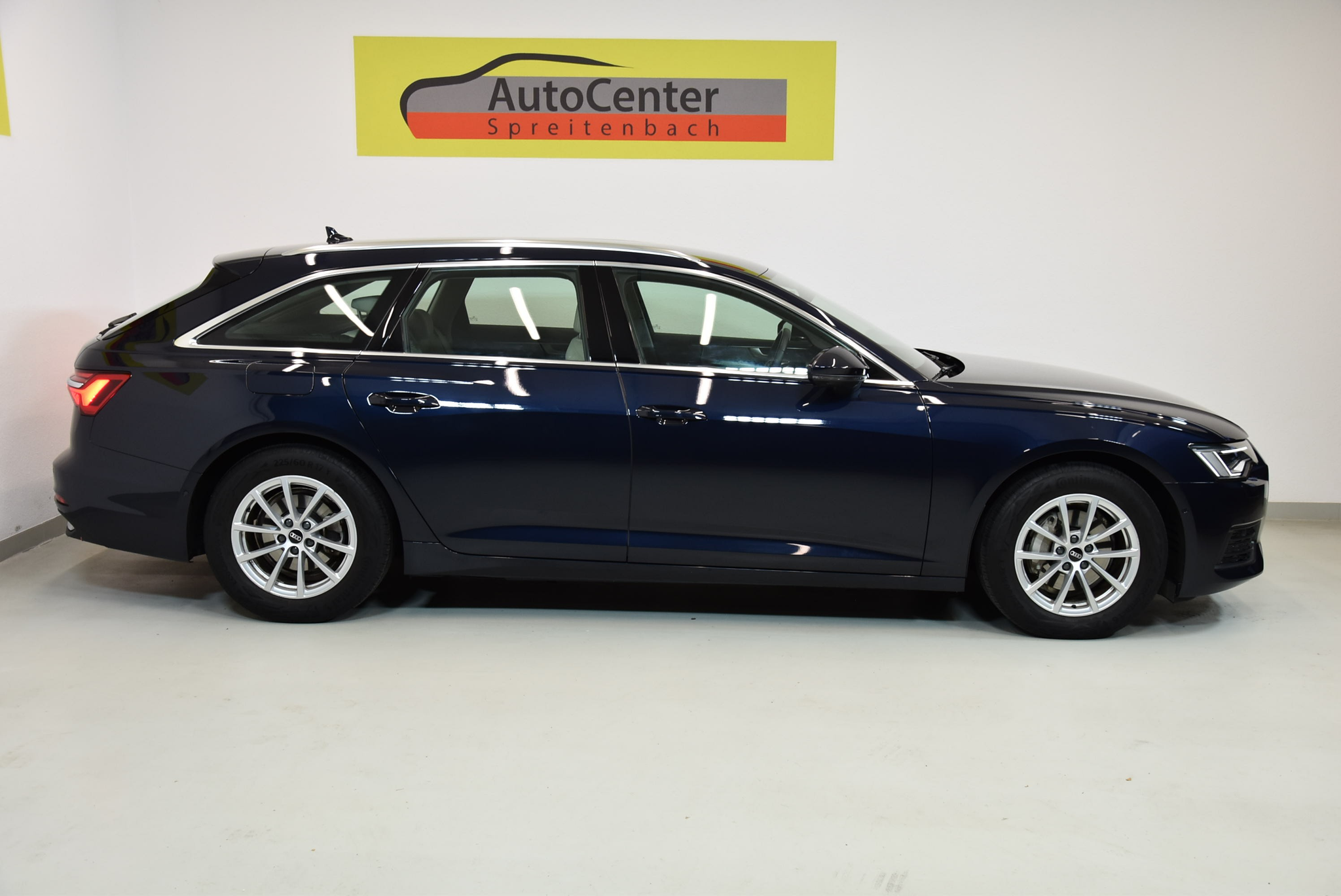 listing desktop thumbnail image 11