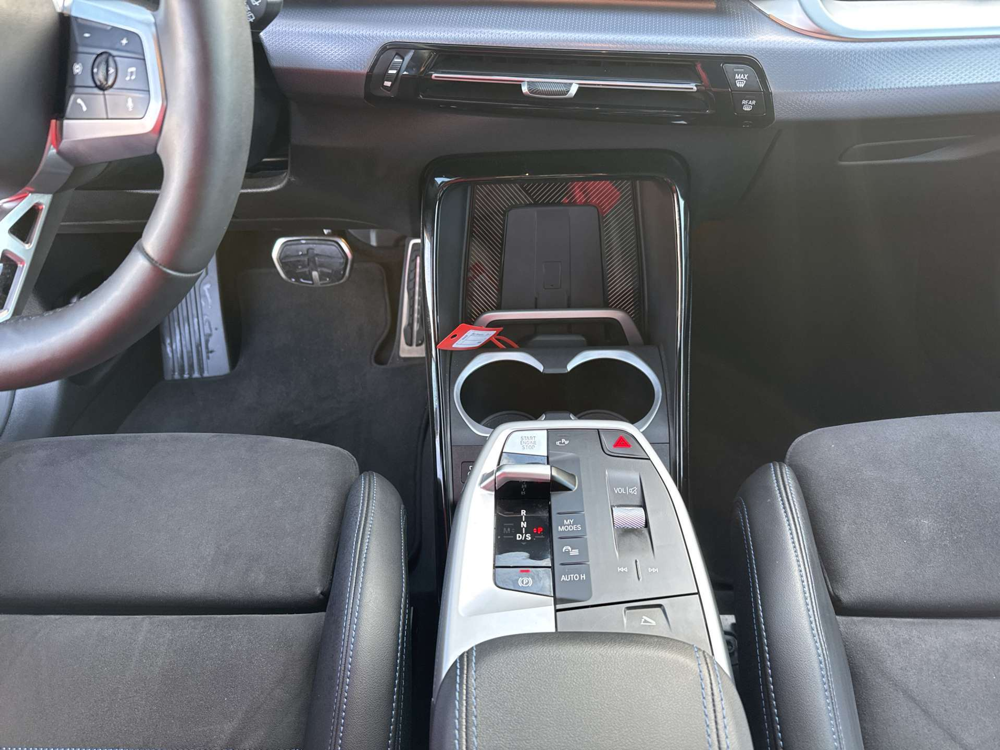 listing desktop thumbnail image 11