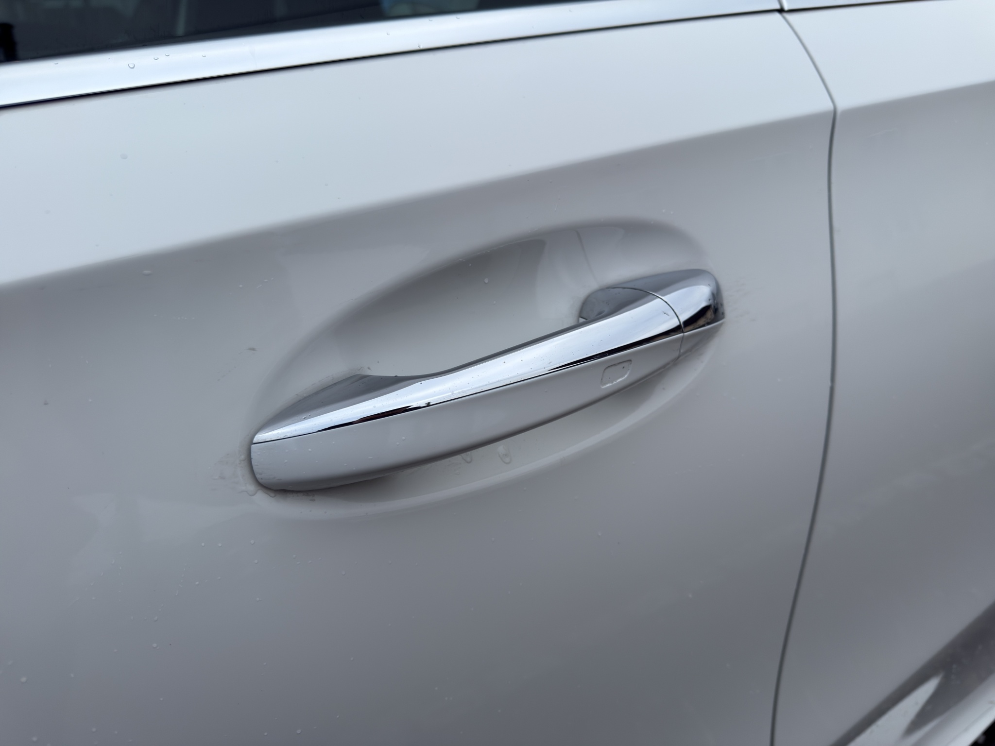 listing desktop thumbnail image 20