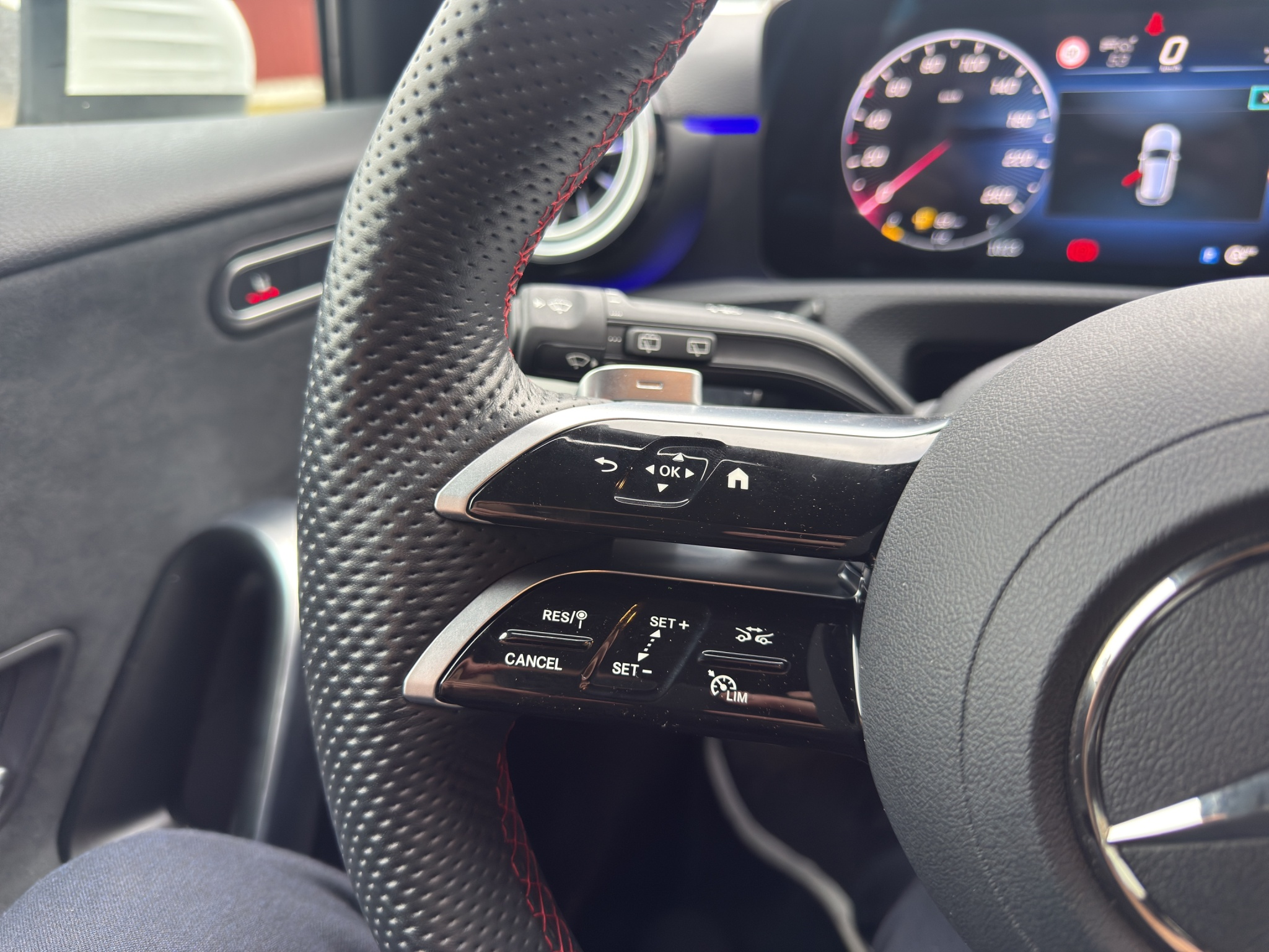 listing desktop thumbnail image 22