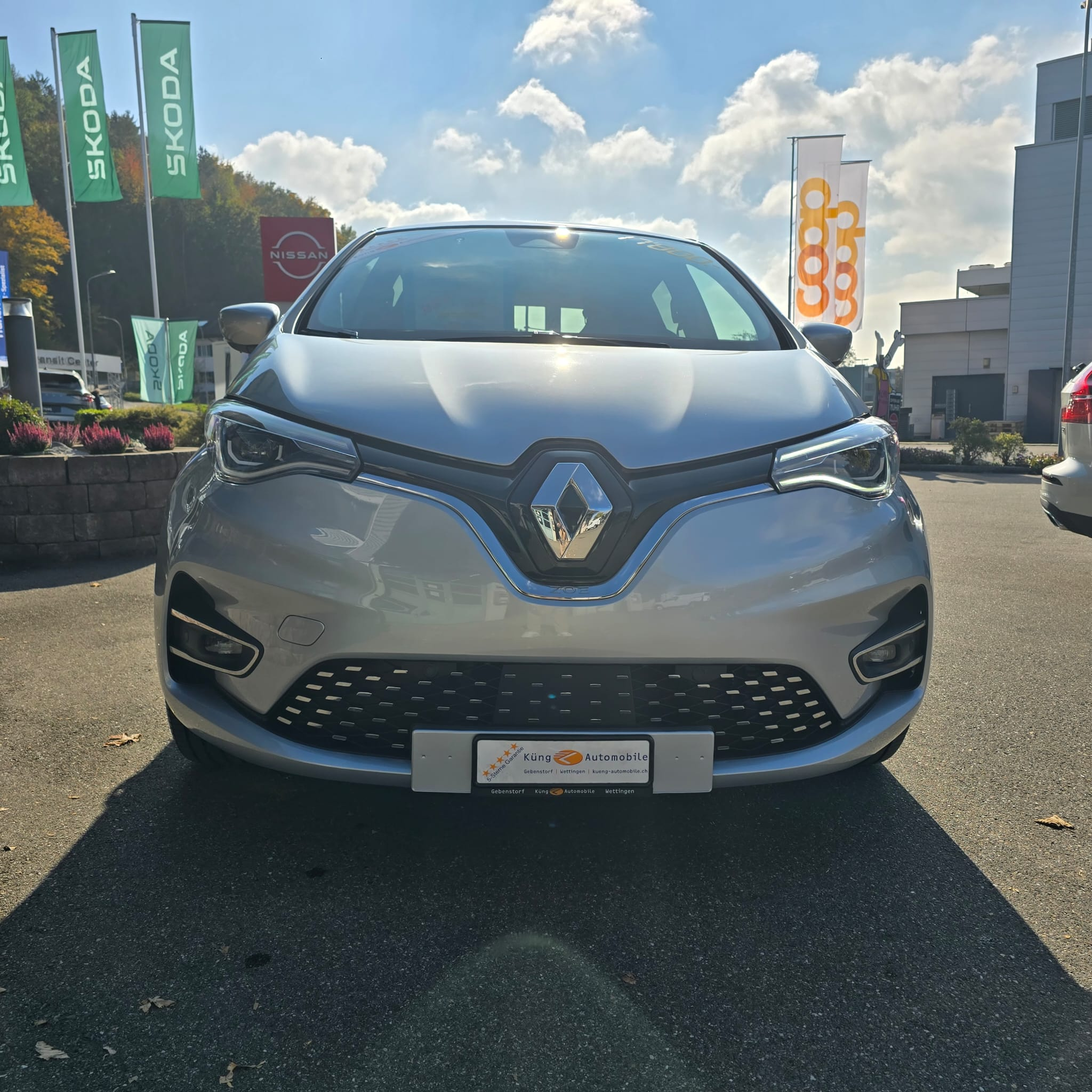 listing desktop thumbnail image 2