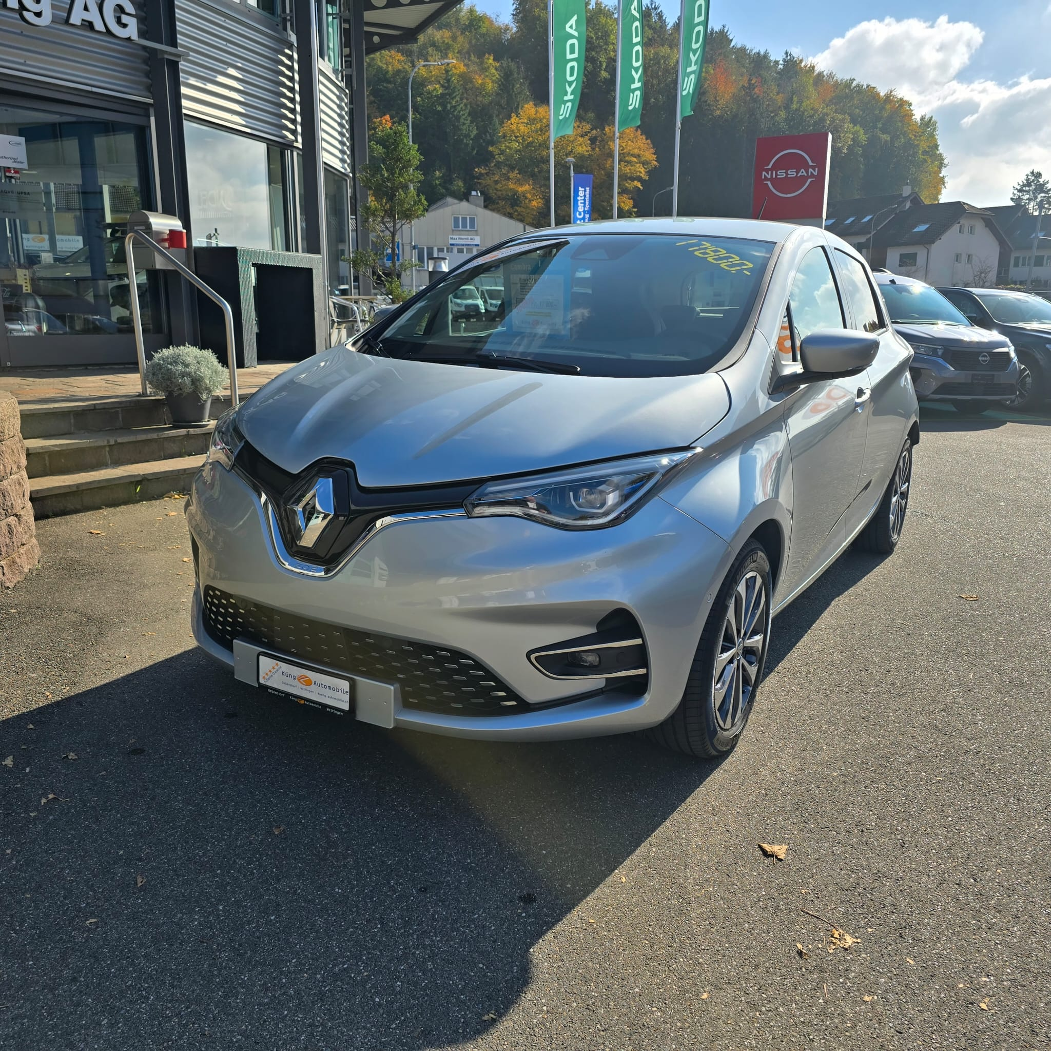 listing desktop thumbnail image 1