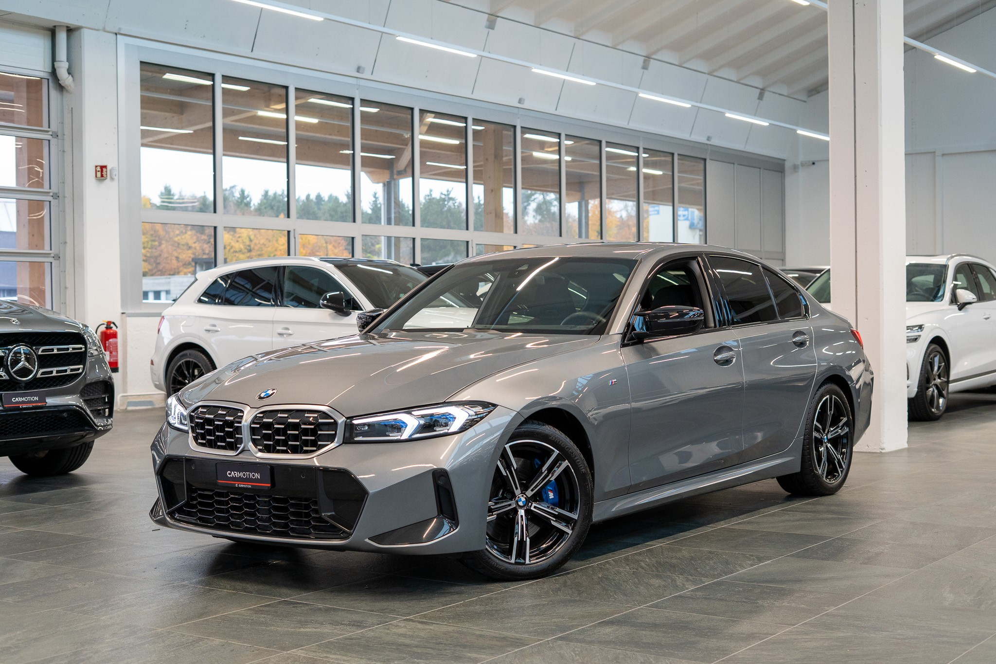 listing desktop thumbnail image 0