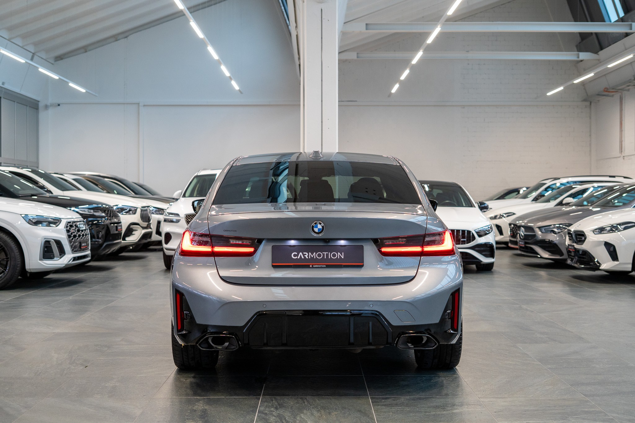 listing desktop thumbnail image 4