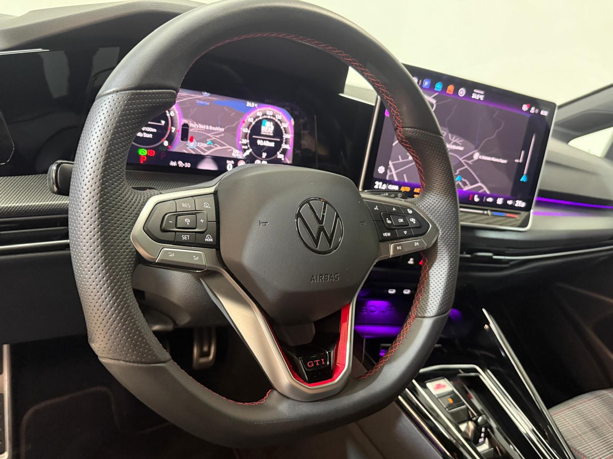 listing desktop thumbnail image 6