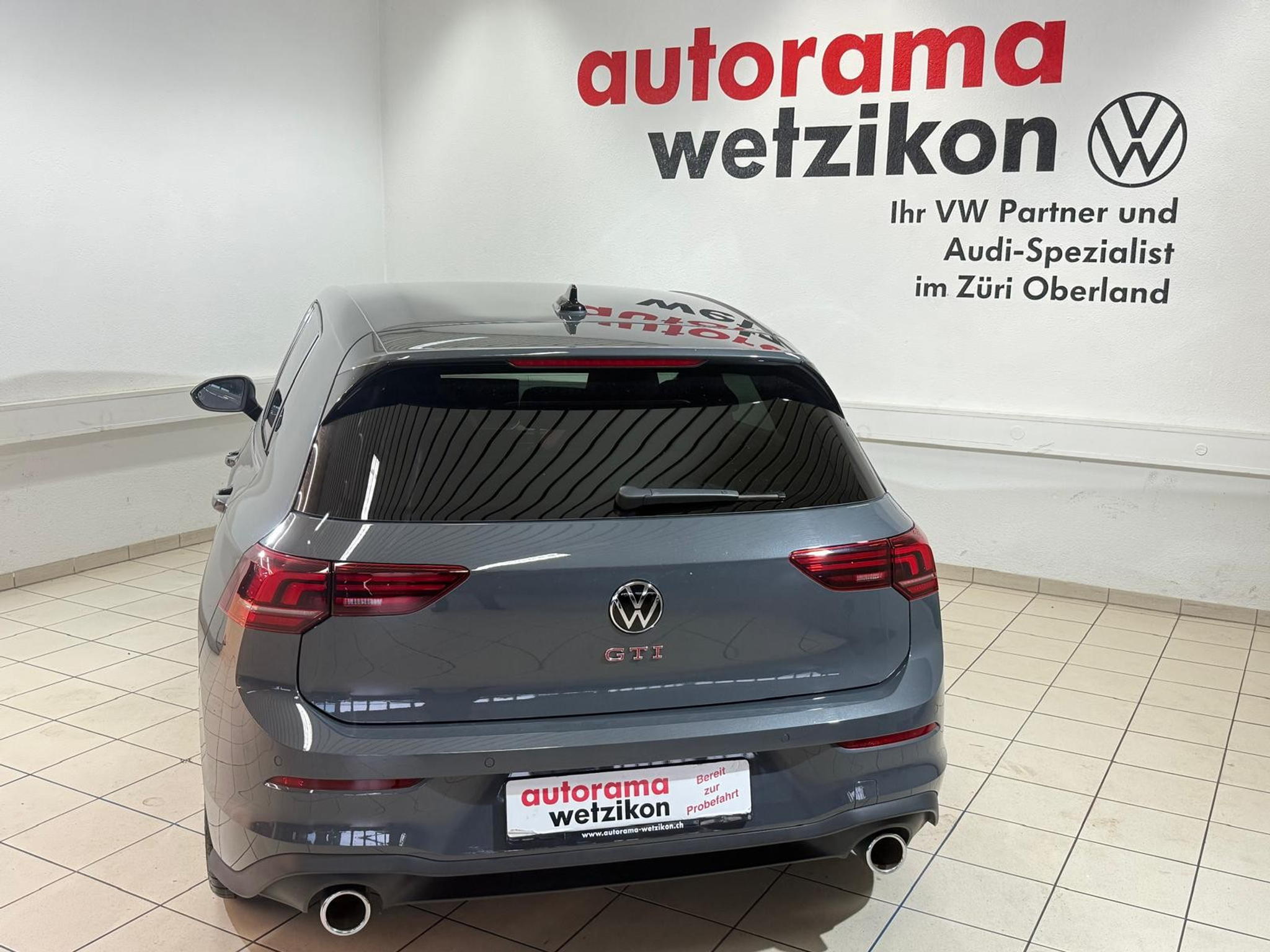 listing desktop thumbnail image 3