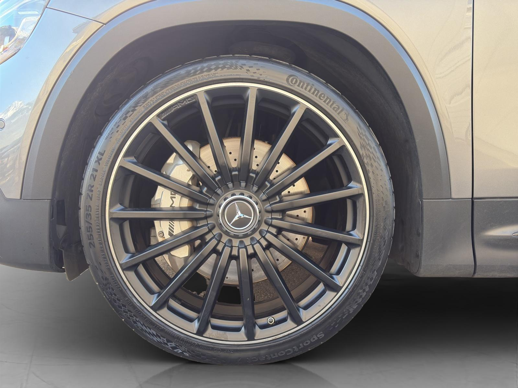 listing desktop thumbnail image 8