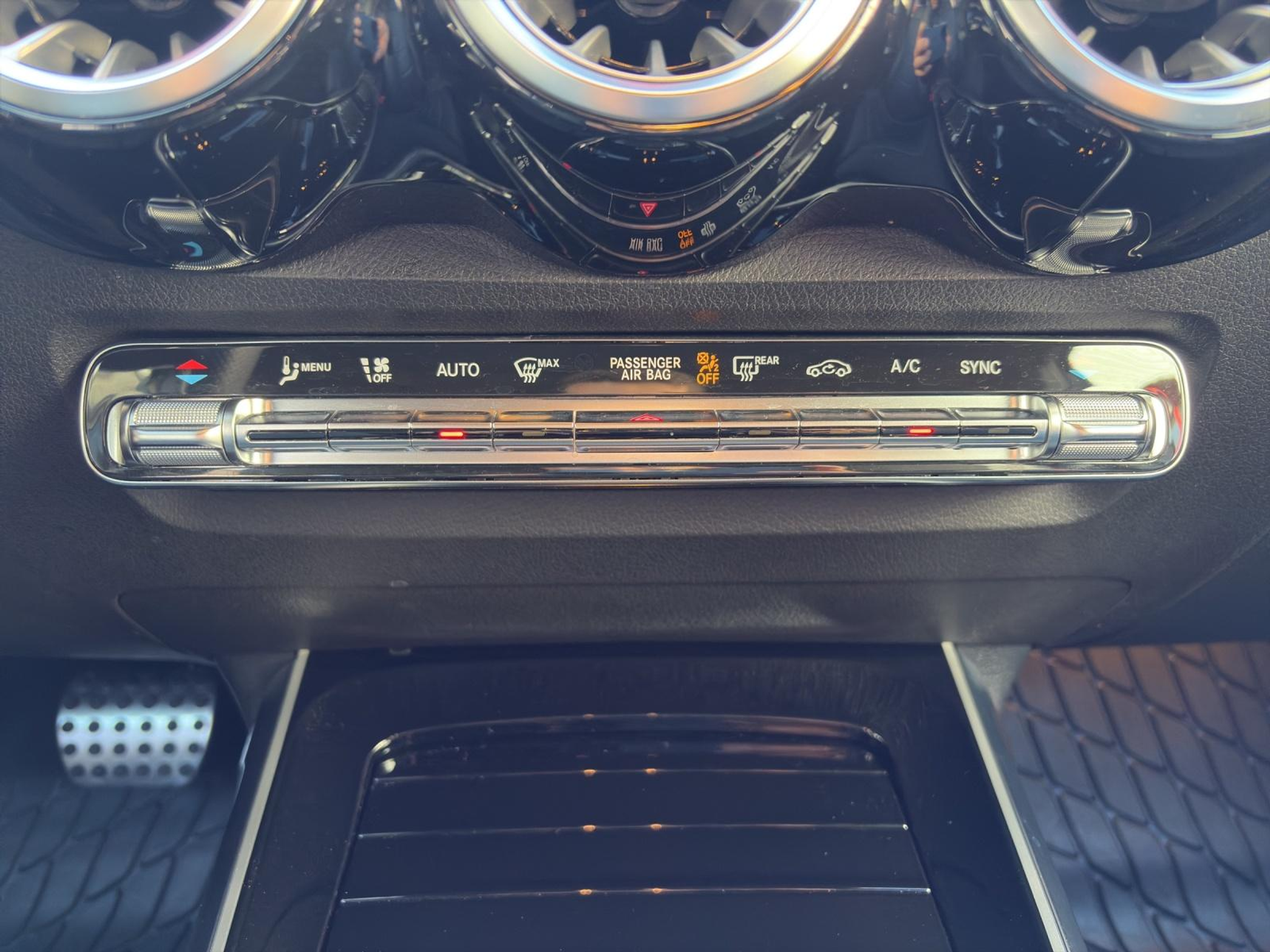 listing desktop thumbnail image 21