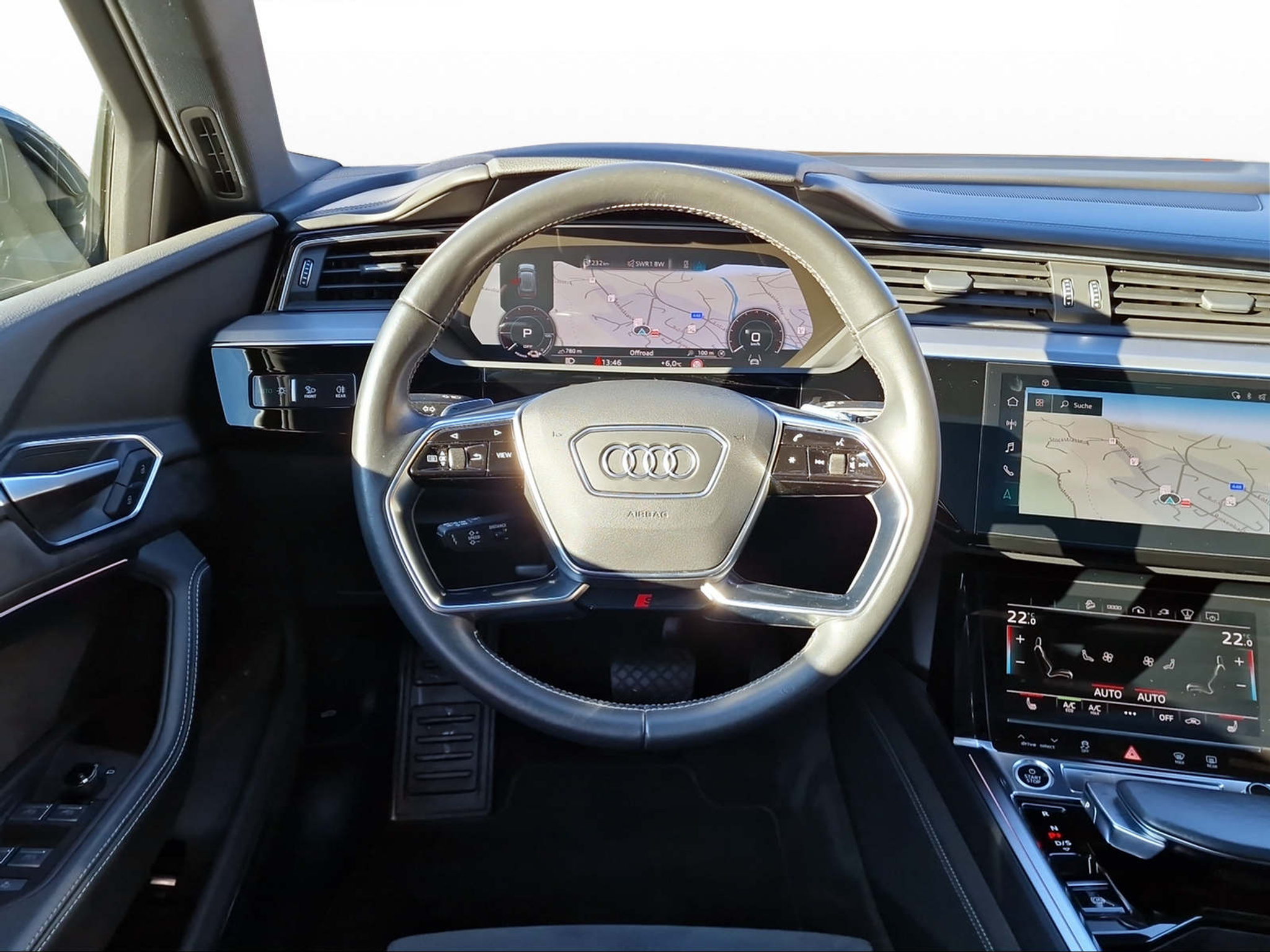 listing desktop thumbnail image 3