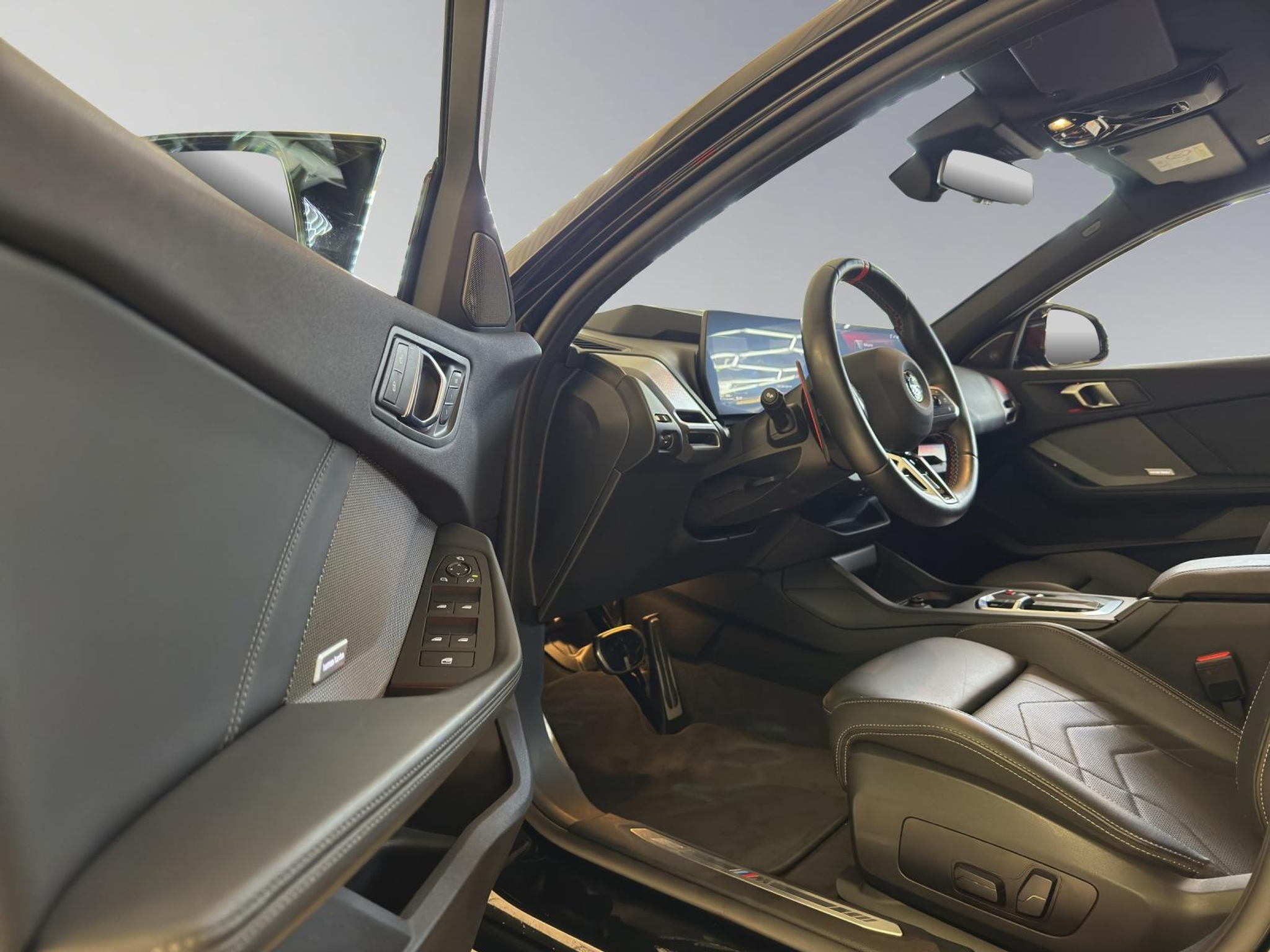 listing desktop thumbnail image 13