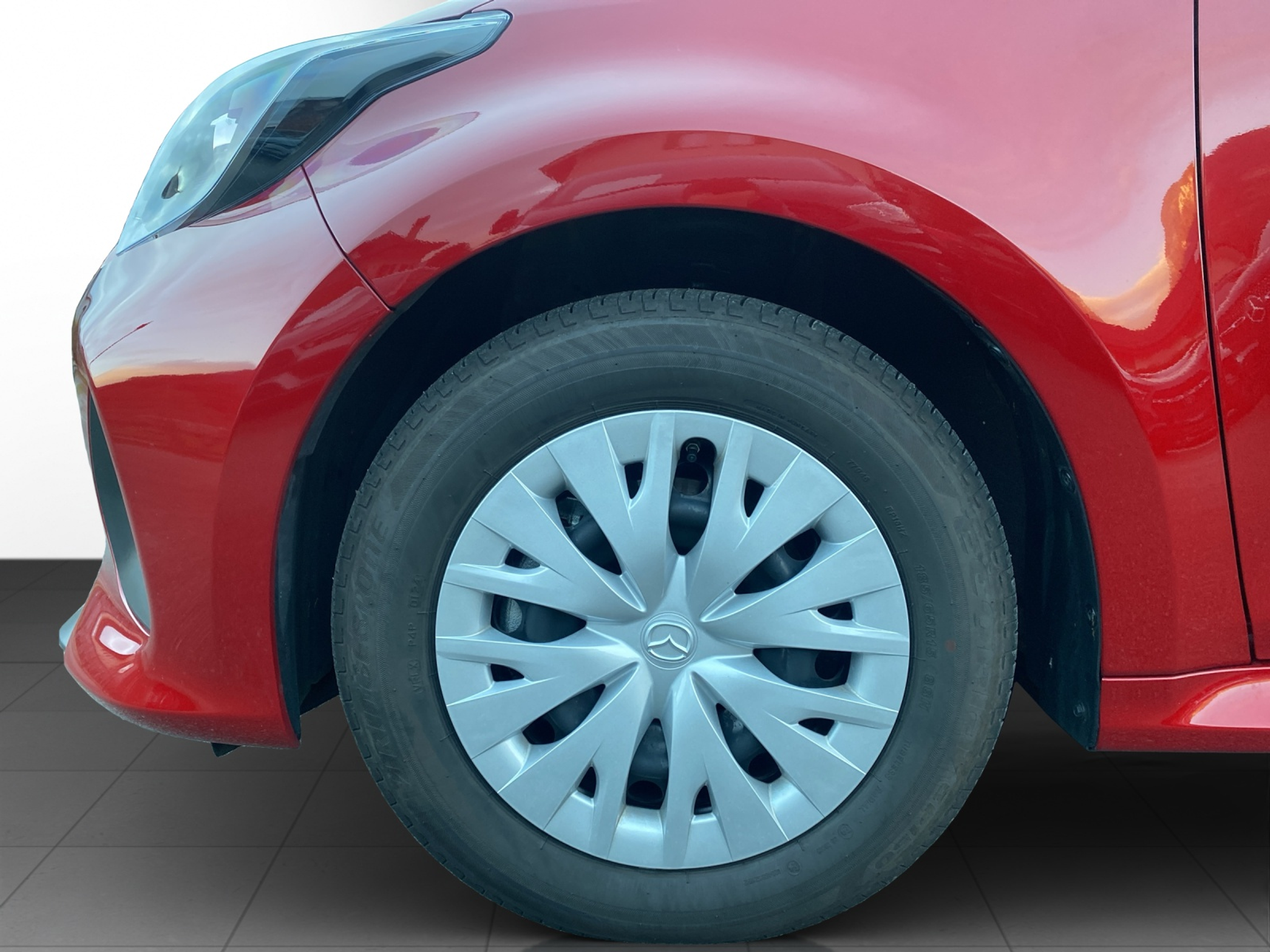 listing desktop thumbnail image 5