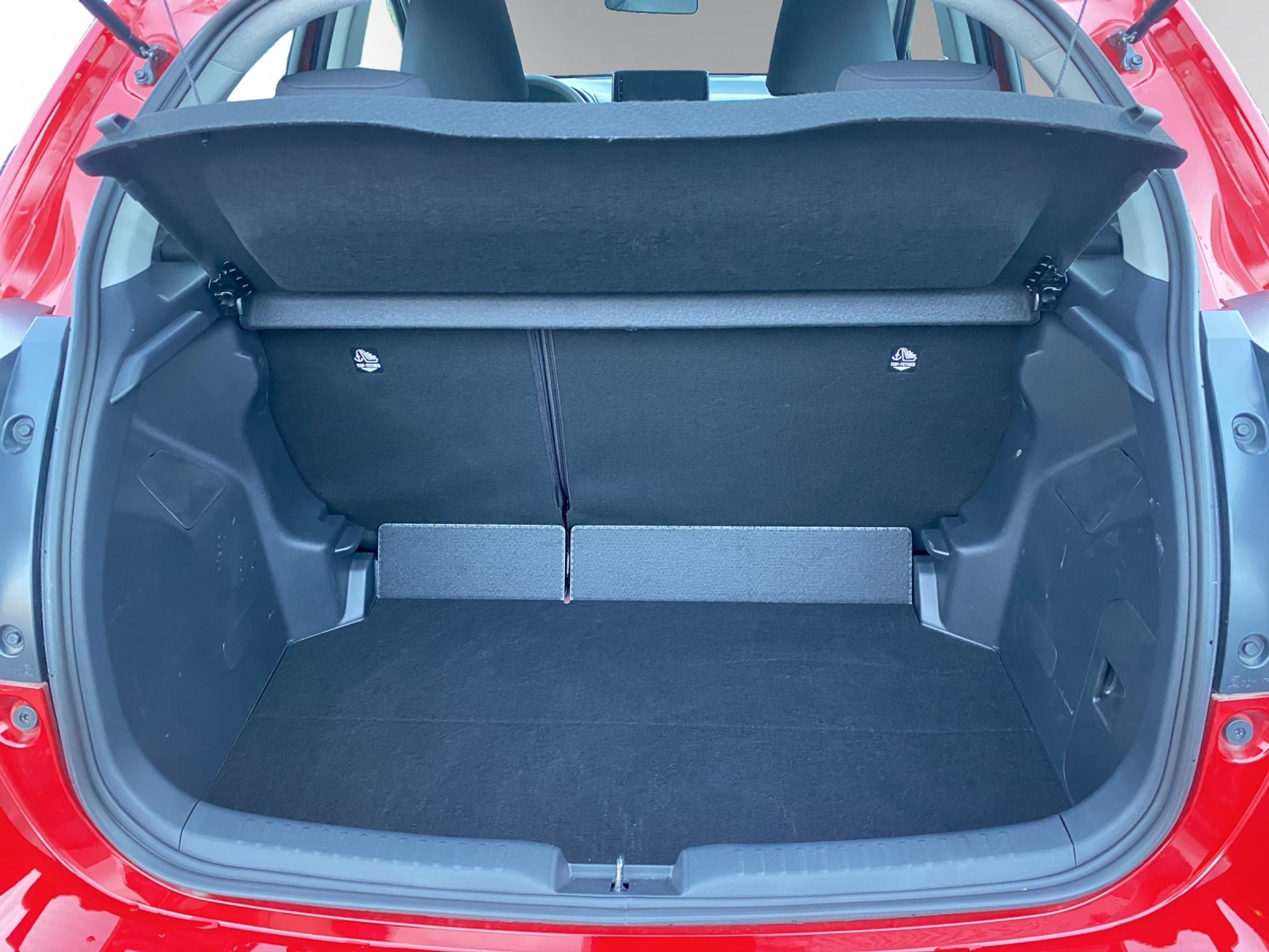 listing desktop thumbnail image 13