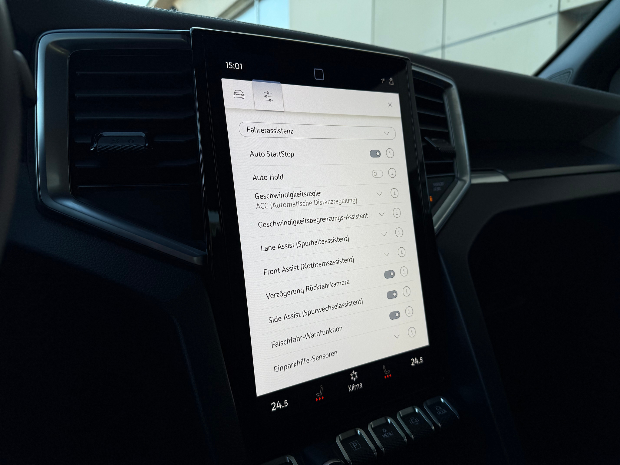 listing desktop thumbnail image 21