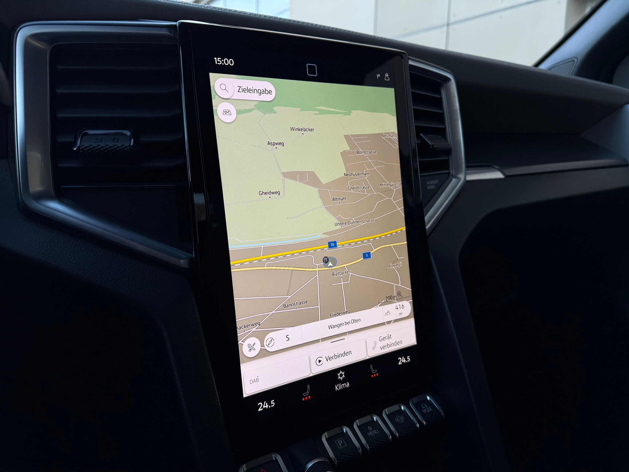 listing desktop thumbnail image 19