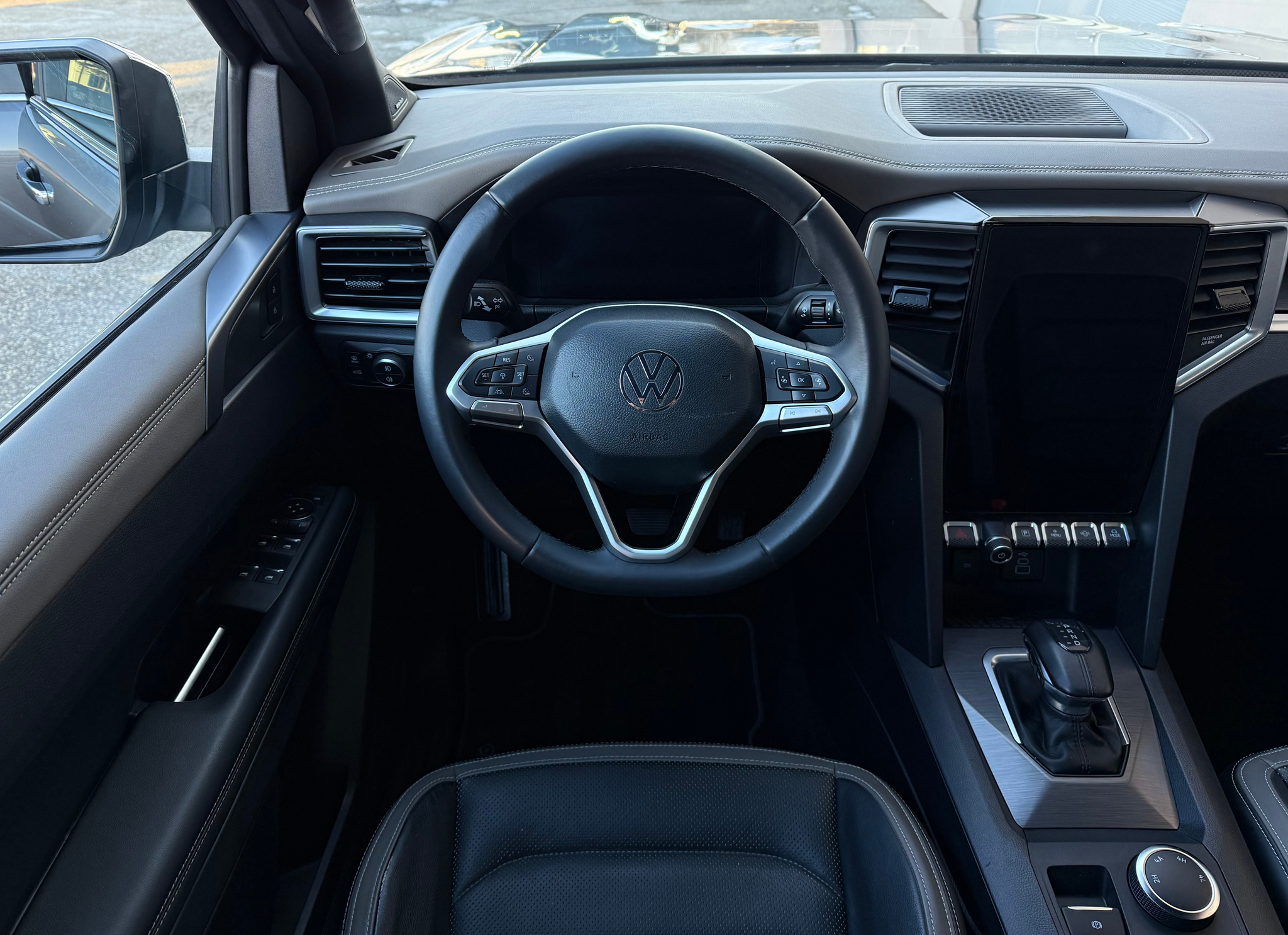 listing desktop thumbnail image 15