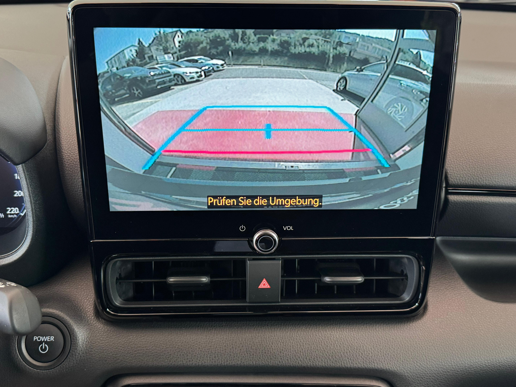 listing desktop thumbnail image 18