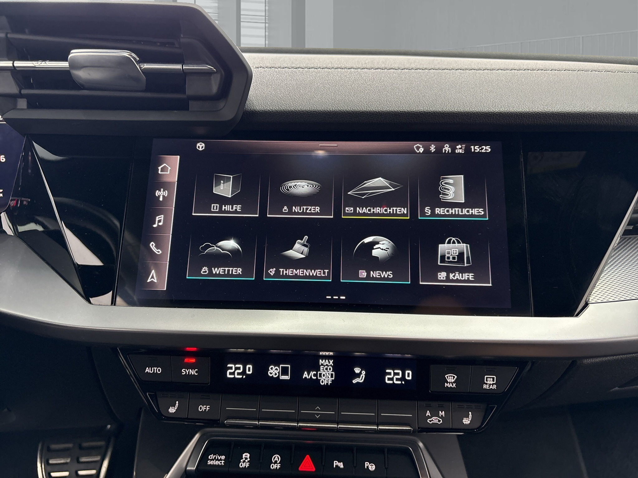 listing desktop thumbnail image 17