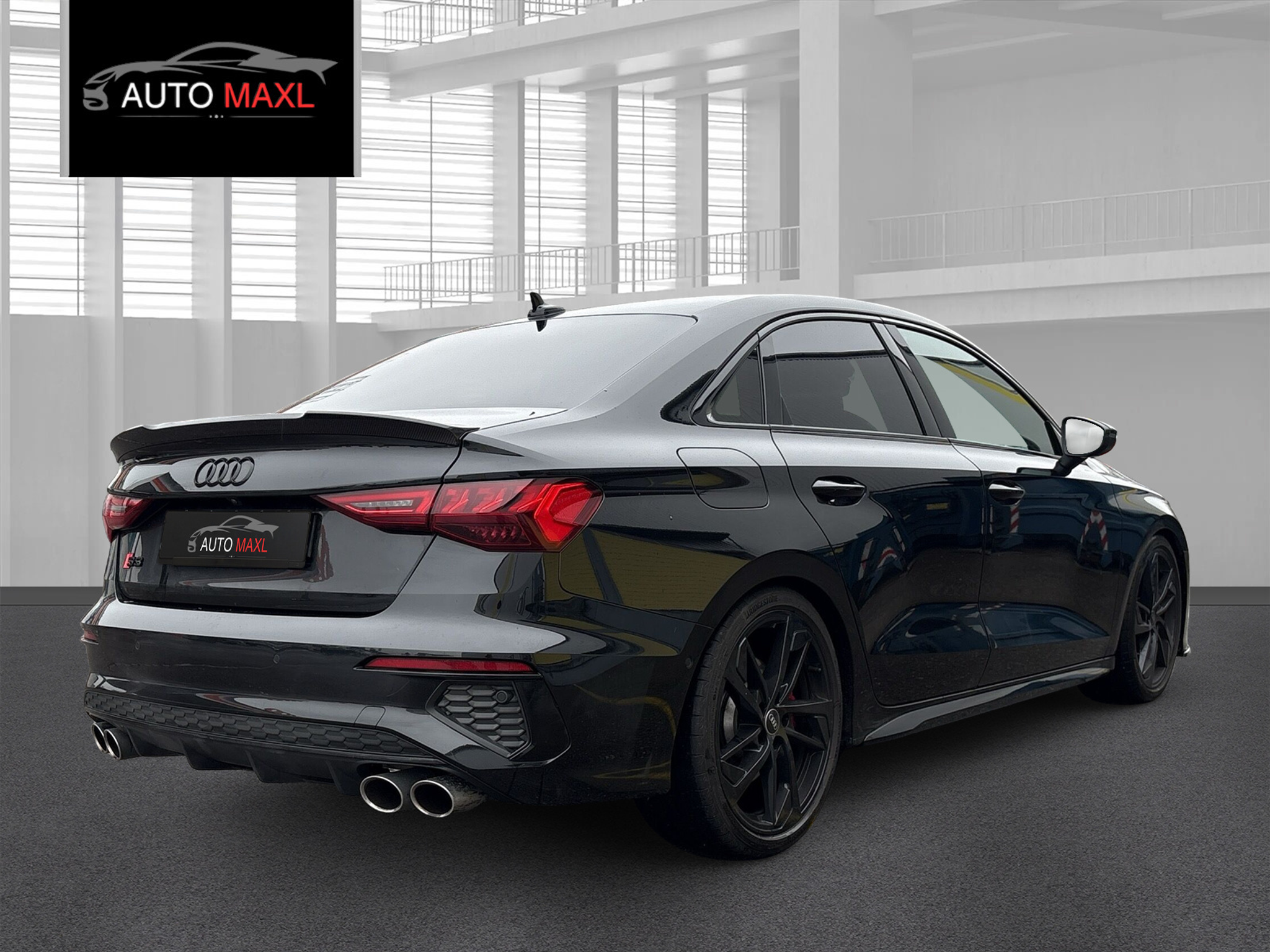 listing desktop thumbnail image 3