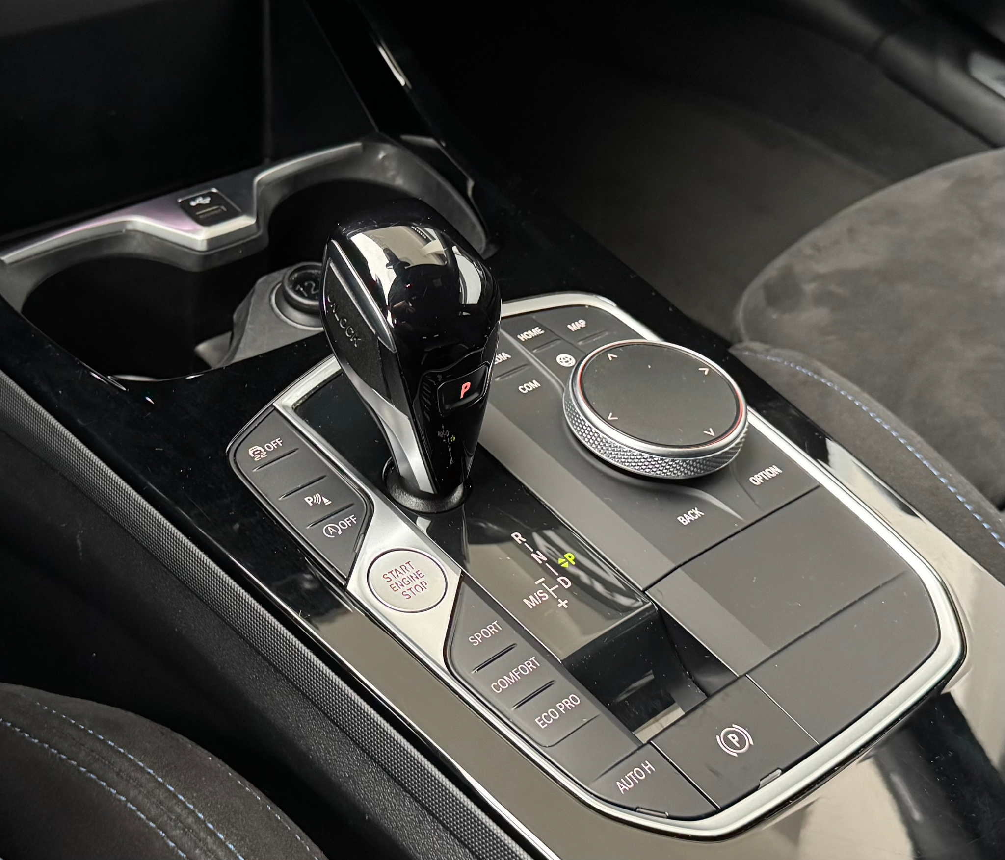 listing desktop thumbnail image 17