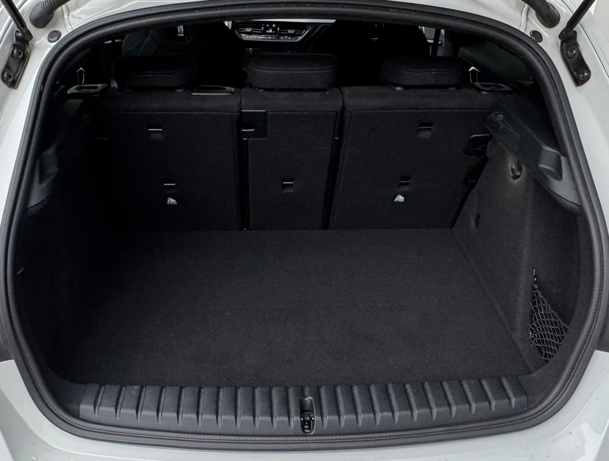 listing desktop thumbnail image 10