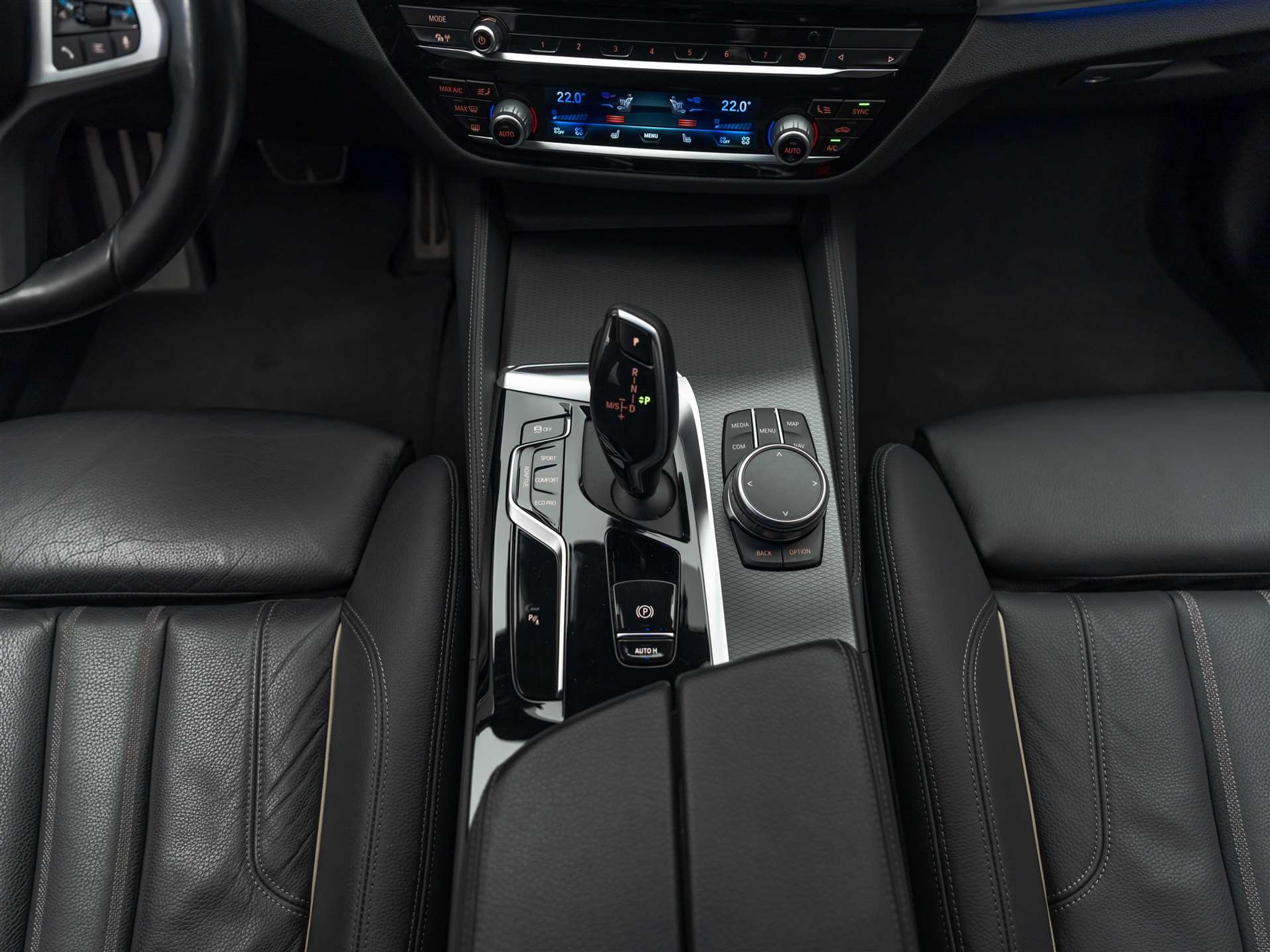 listing desktop thumbnail image 25