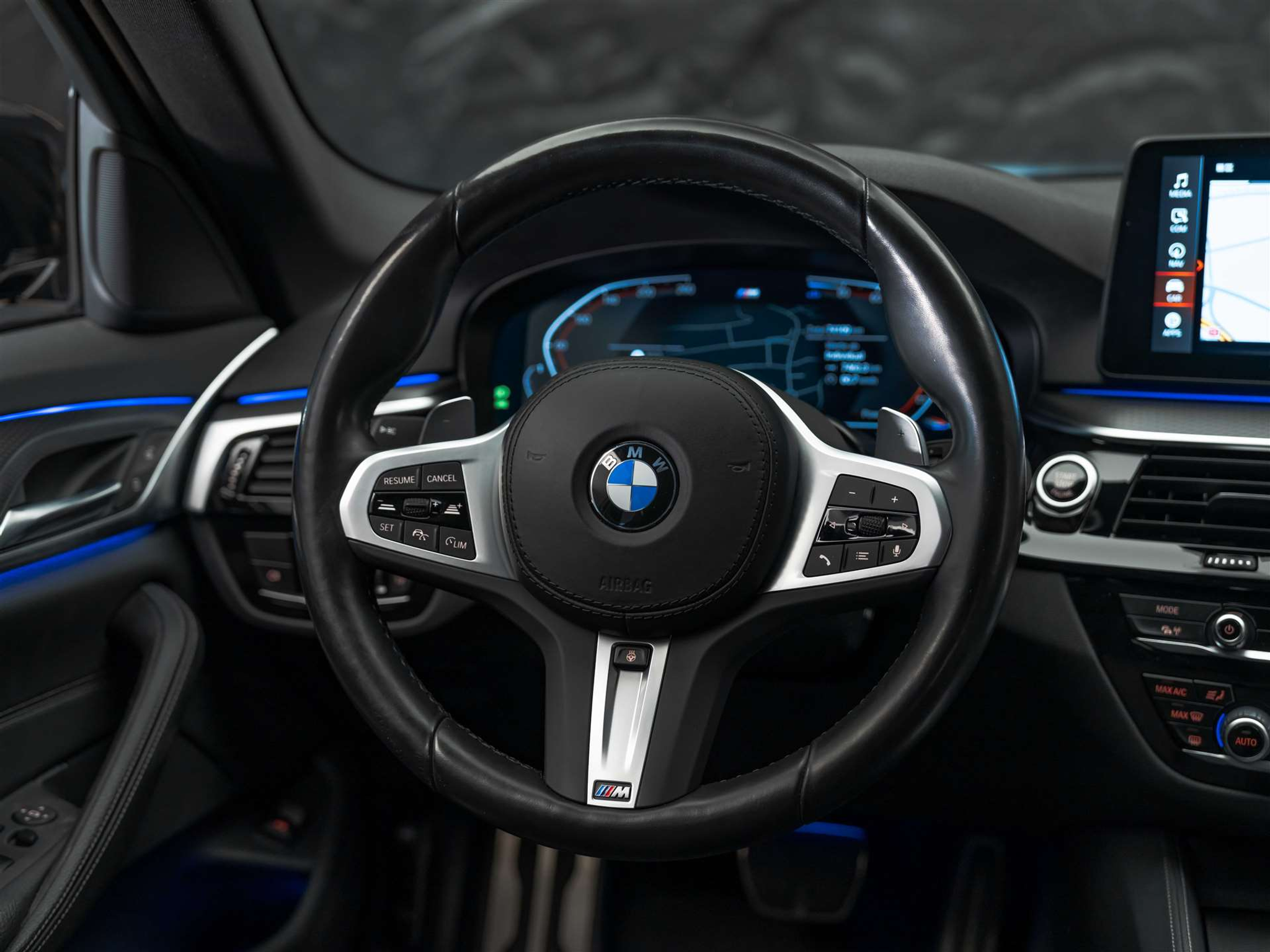 listing desktop thumbnail image 24