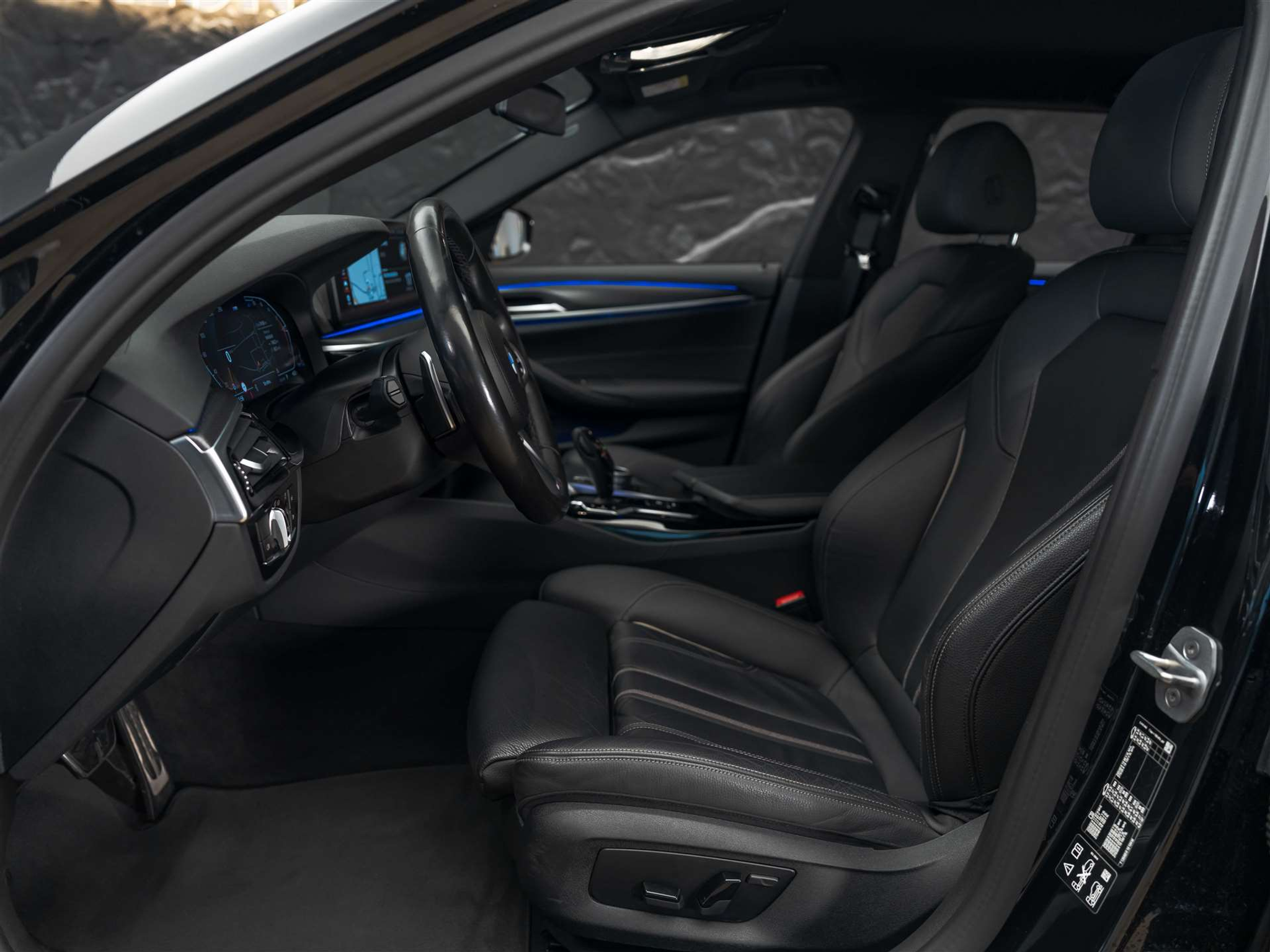 listing desktop thumbnail image 8