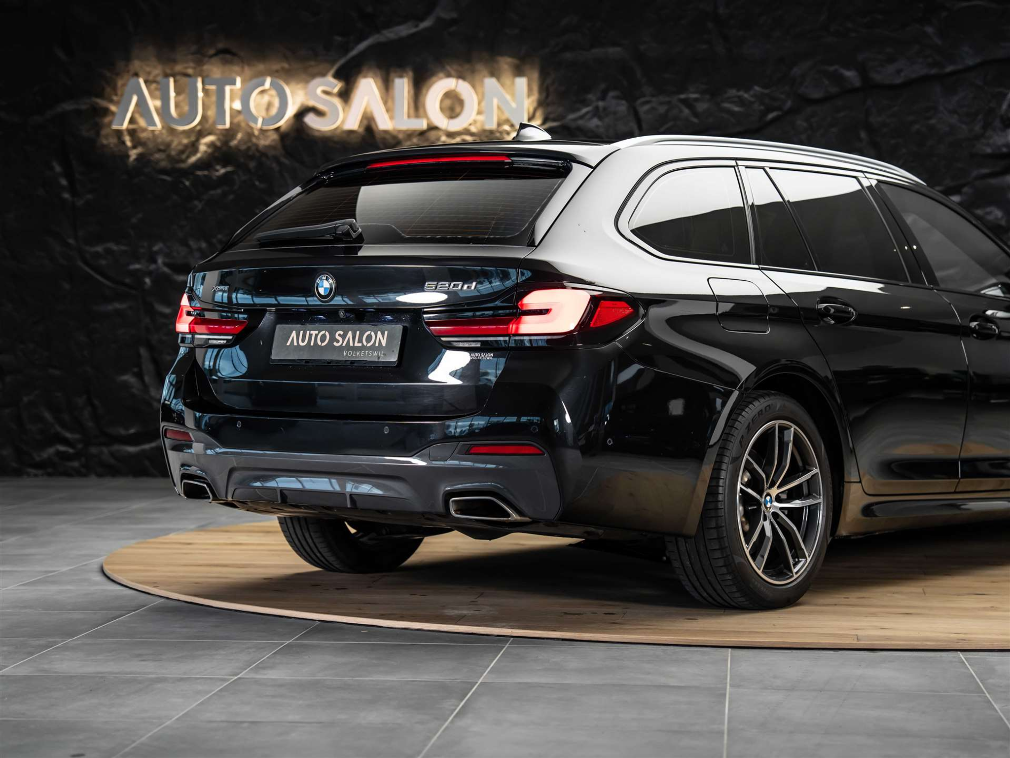 listing desktop thumbnail image 19