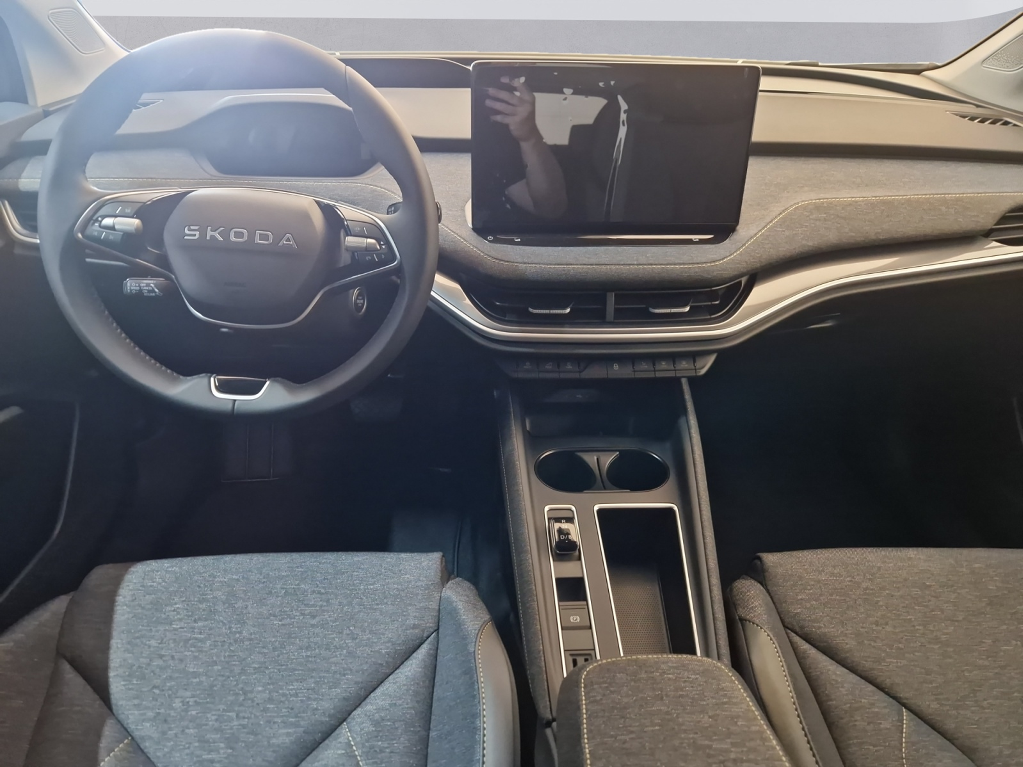 listing desktop thumbnail image 9