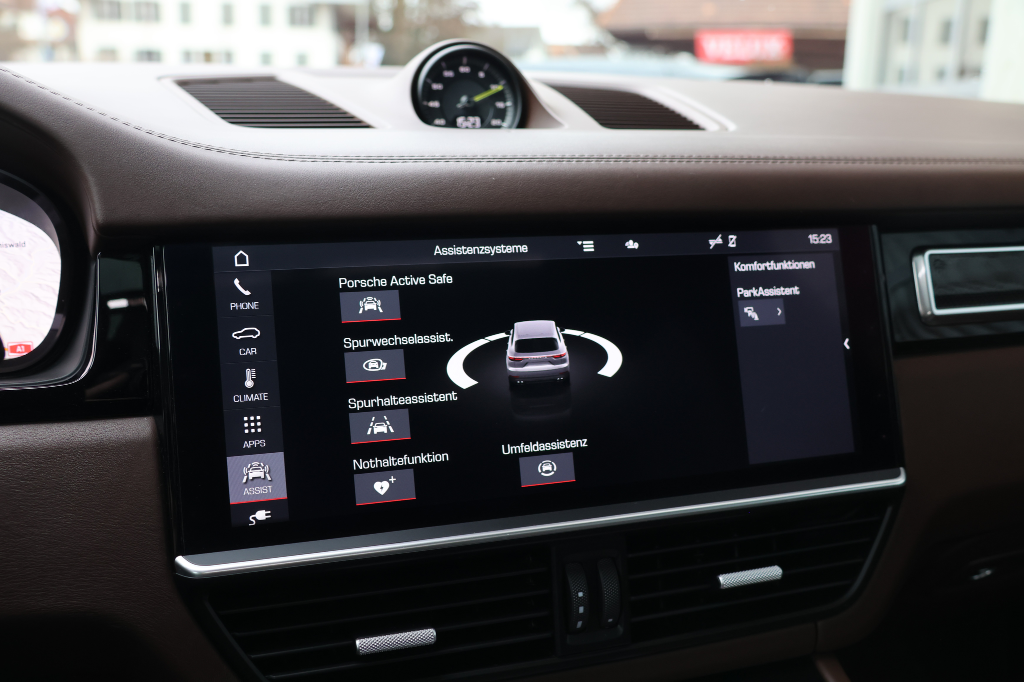 listing desktop thumbnail image 22