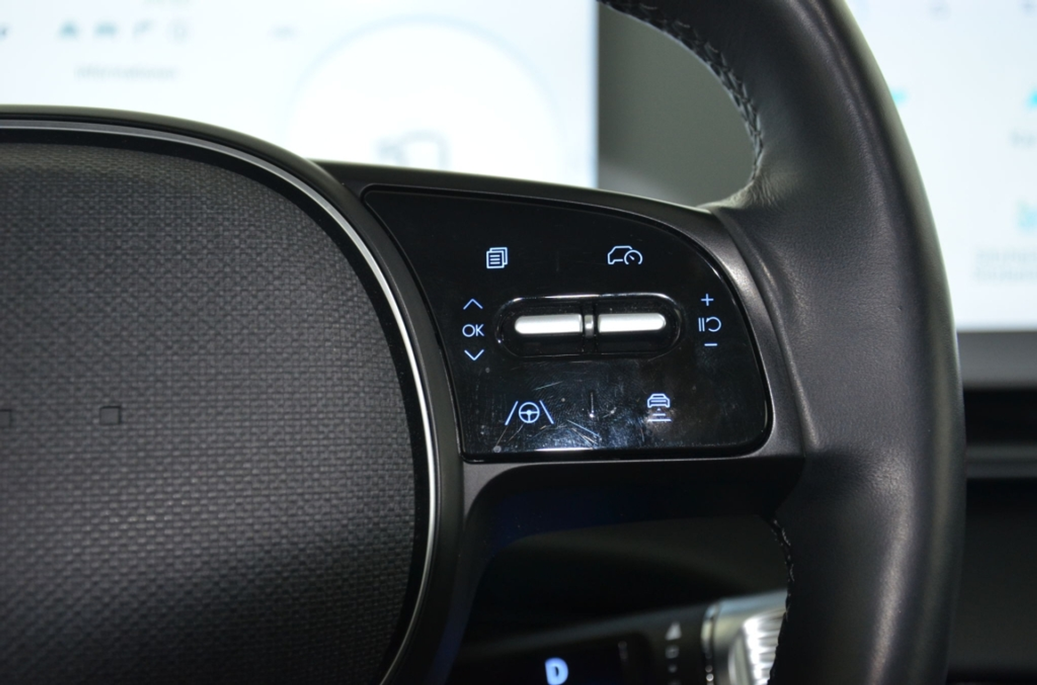 listing desktop thumbnail image 19