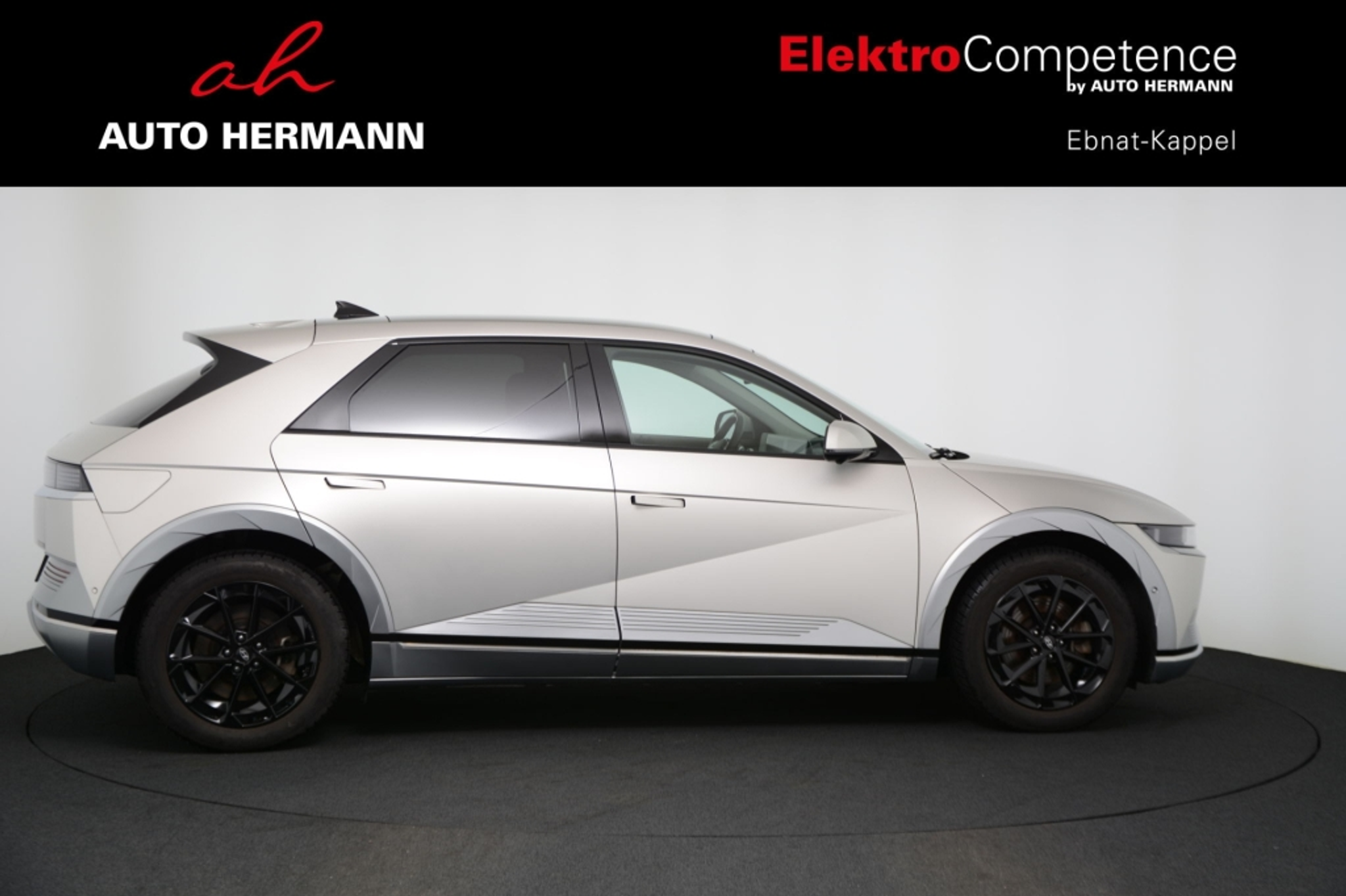 listing desktop thumbnail image 7