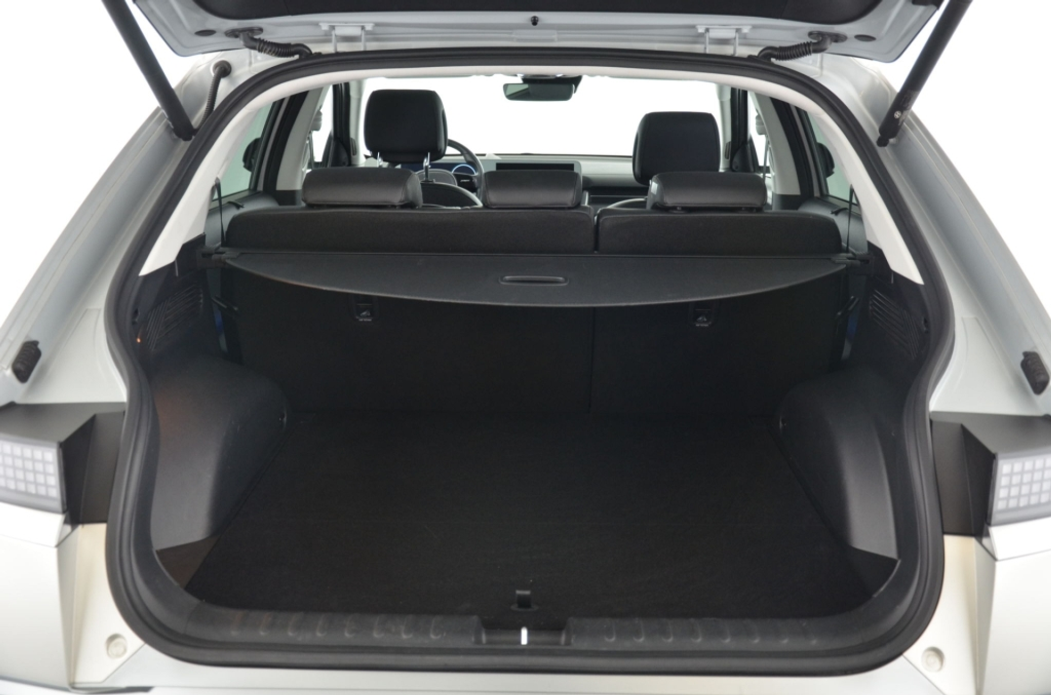 listing desktop thumbnail image 25