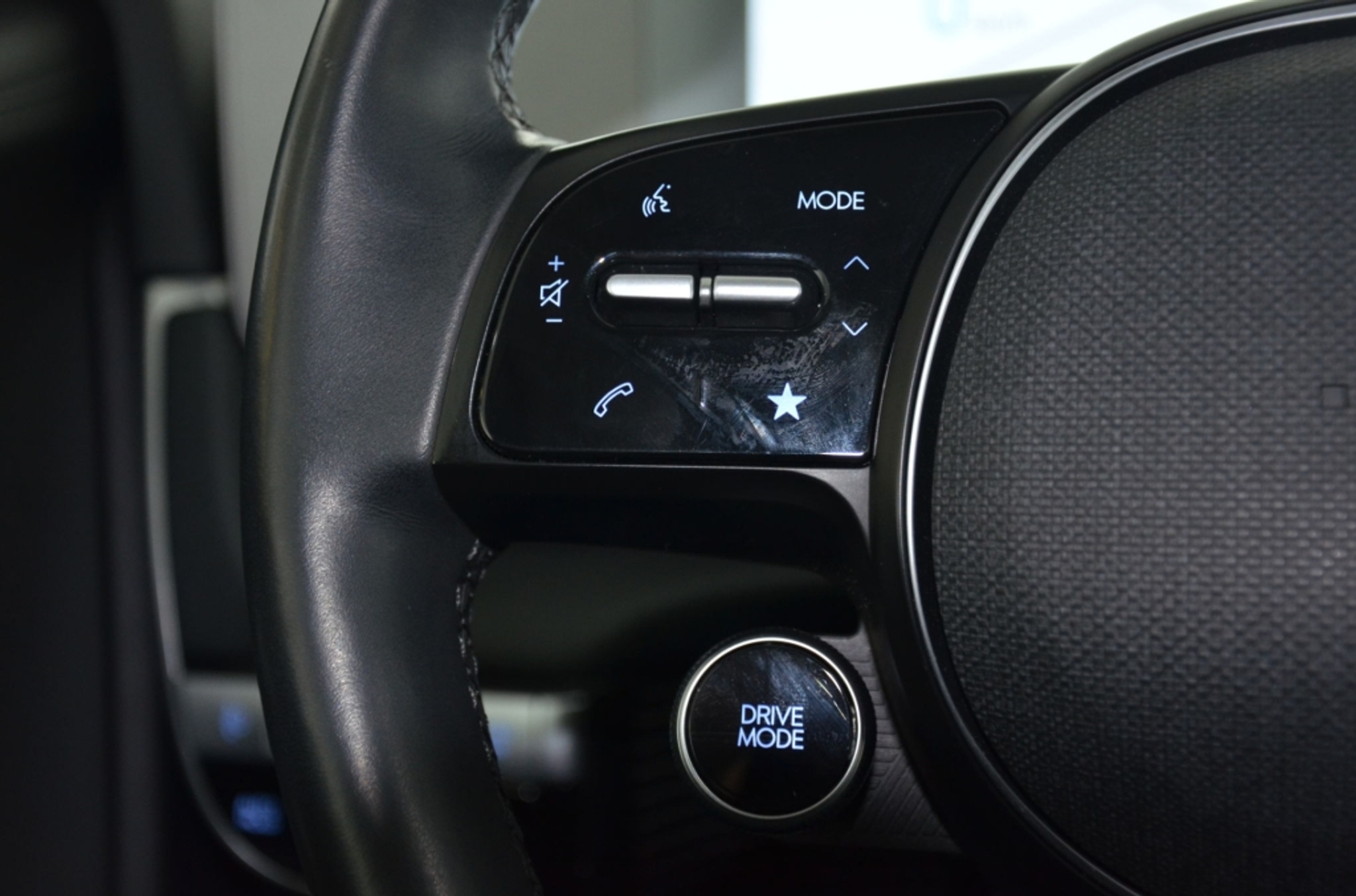 listing desktop thumbnail image 20