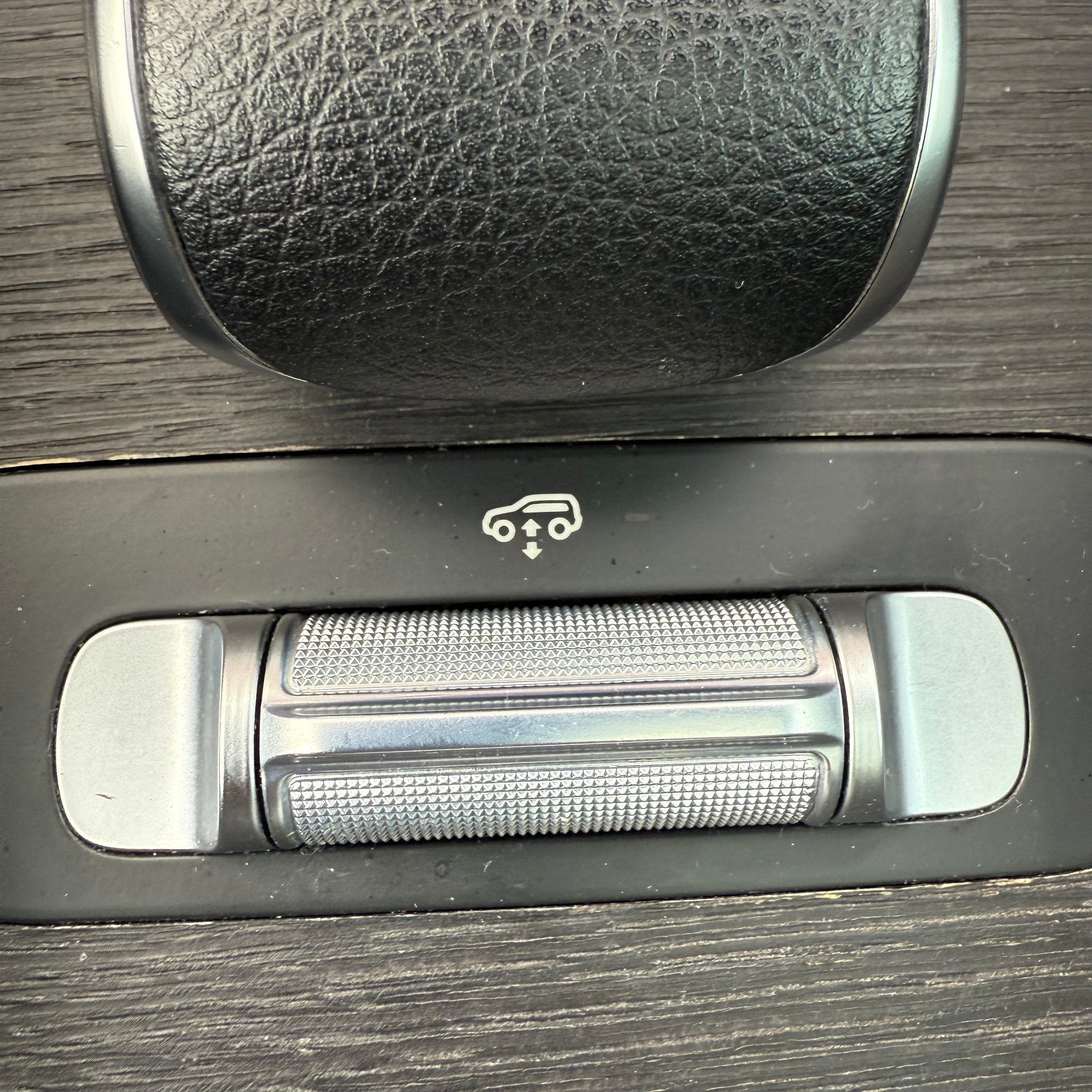 listing desktop thumbnail image 20