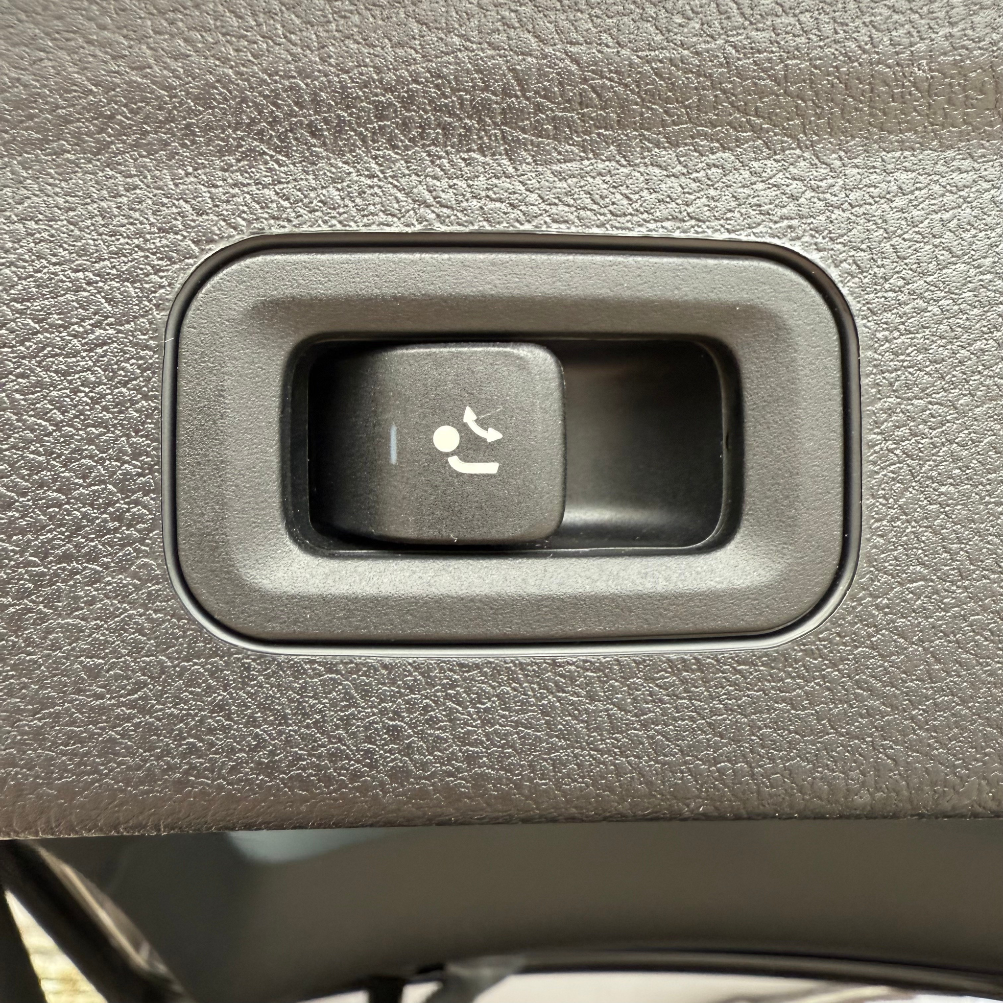 listing desktop thumbnail image 28