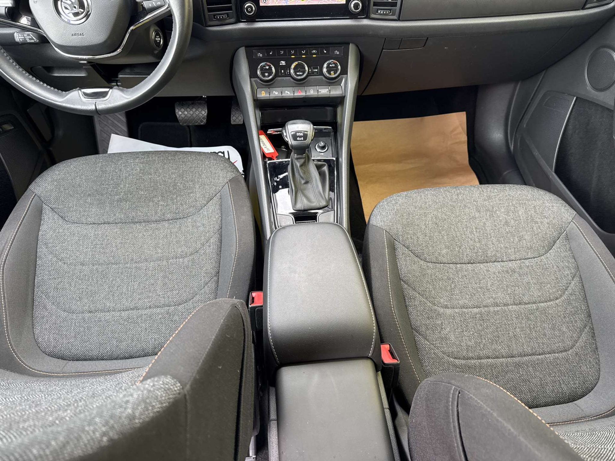 listing desktop thumbnail image 13