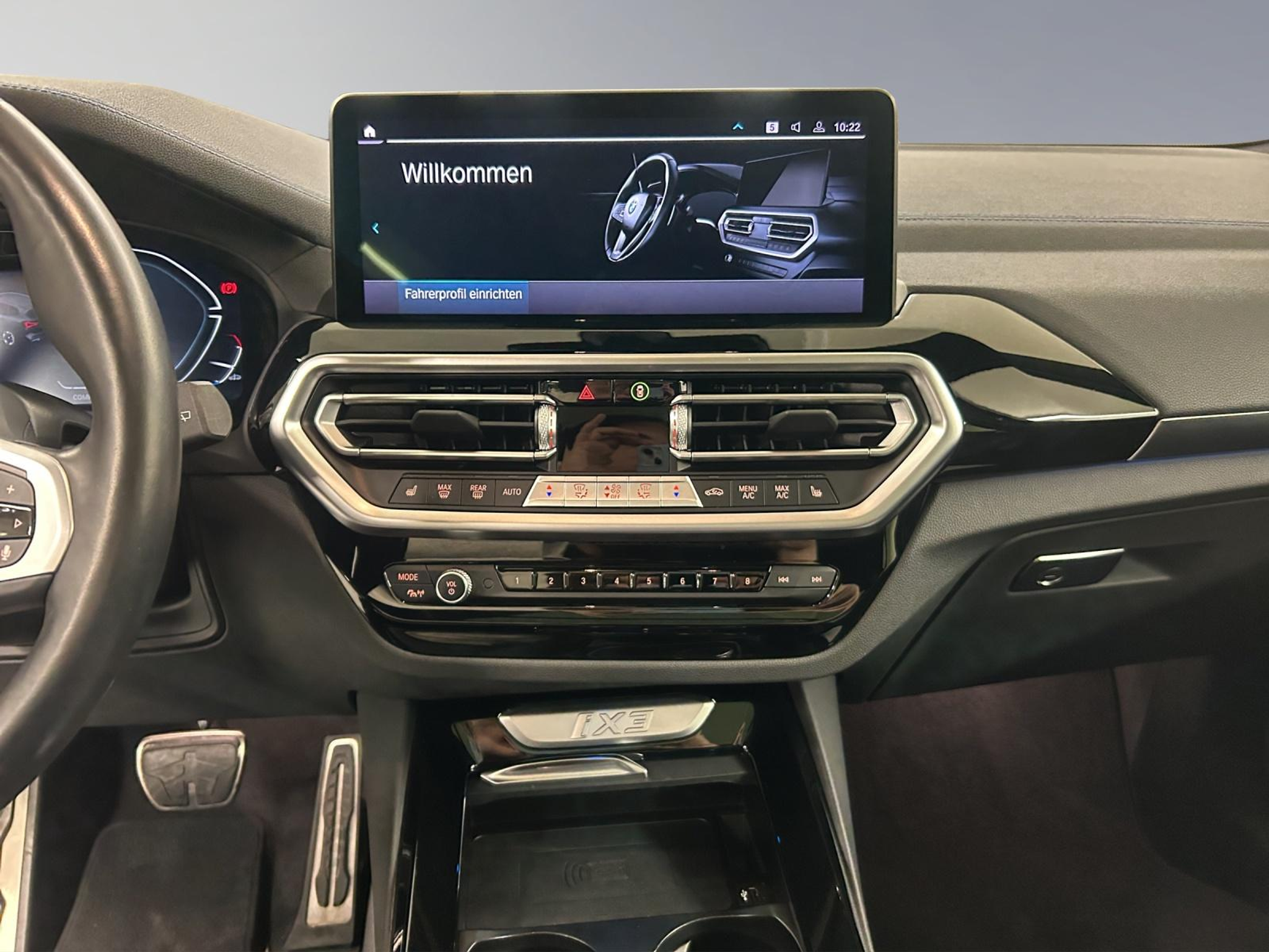 listing desktop thumbnail image 18